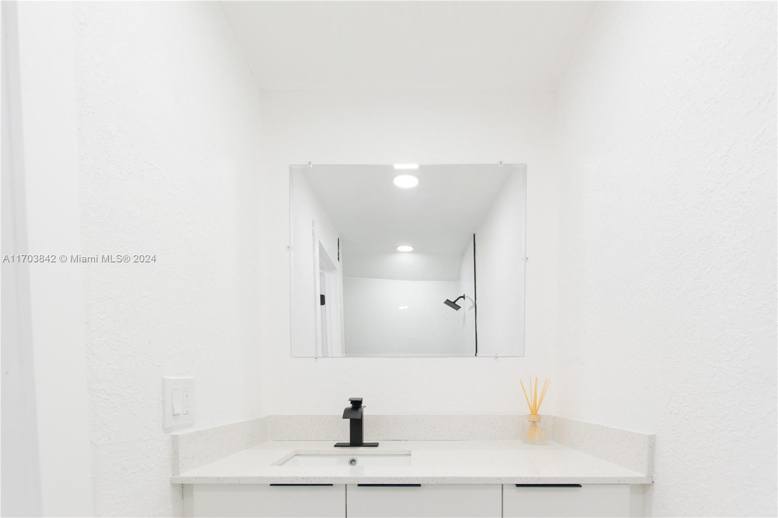 FULFORD HIGHLANDS - Residential