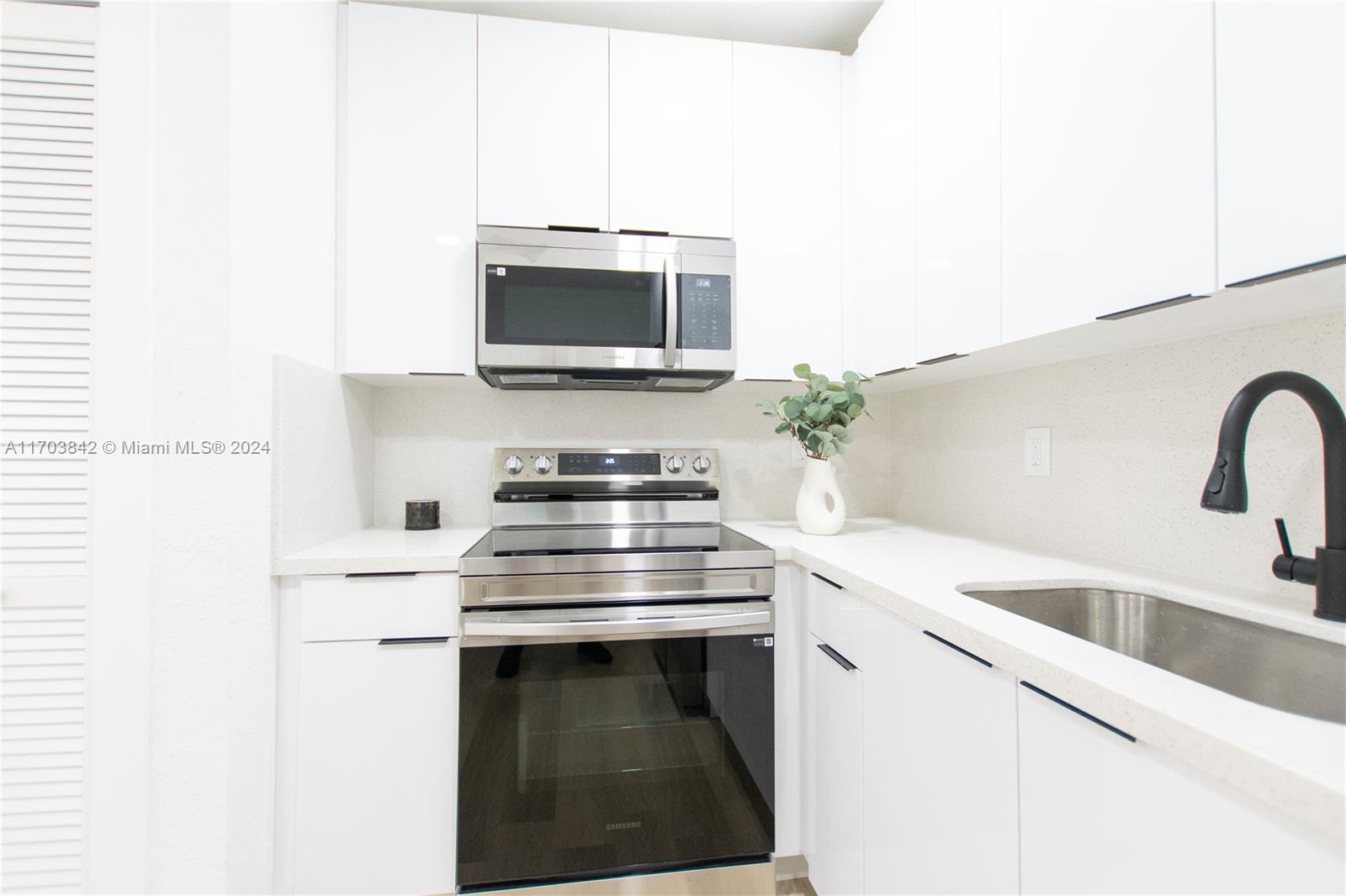 FULFORD HIGHLANDS - Residential