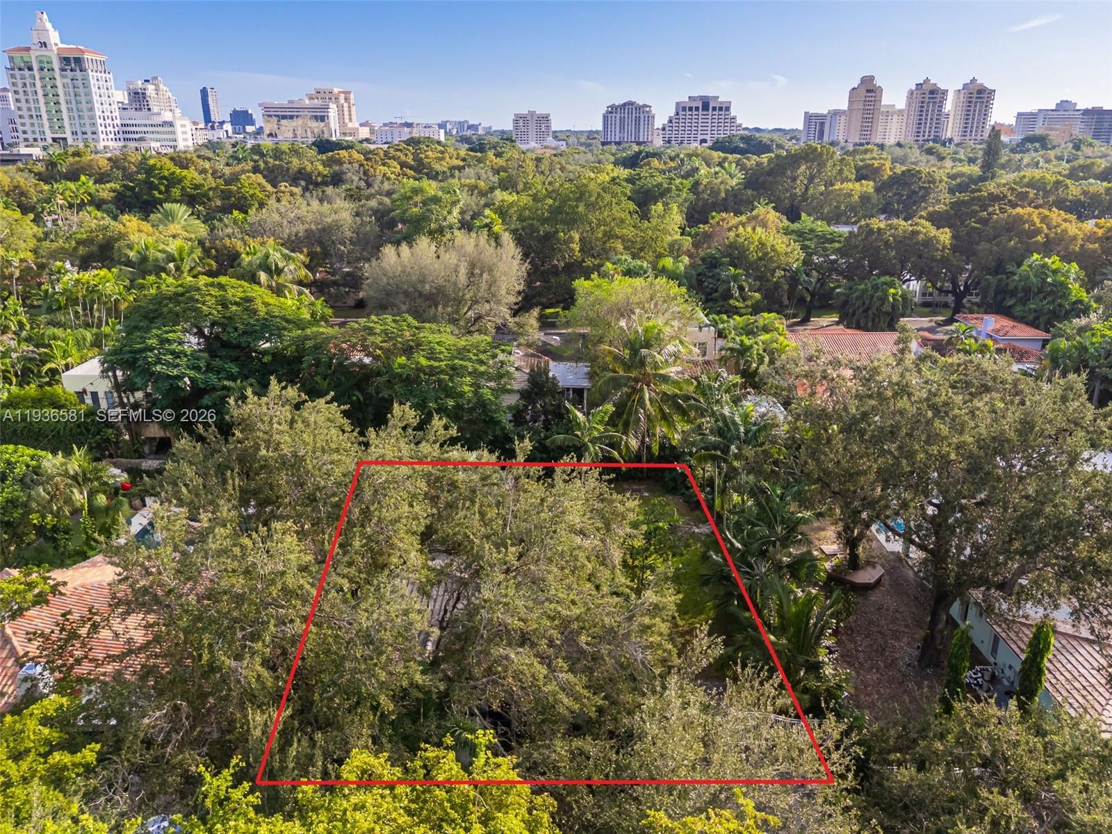 CORAL GROVES - Residential