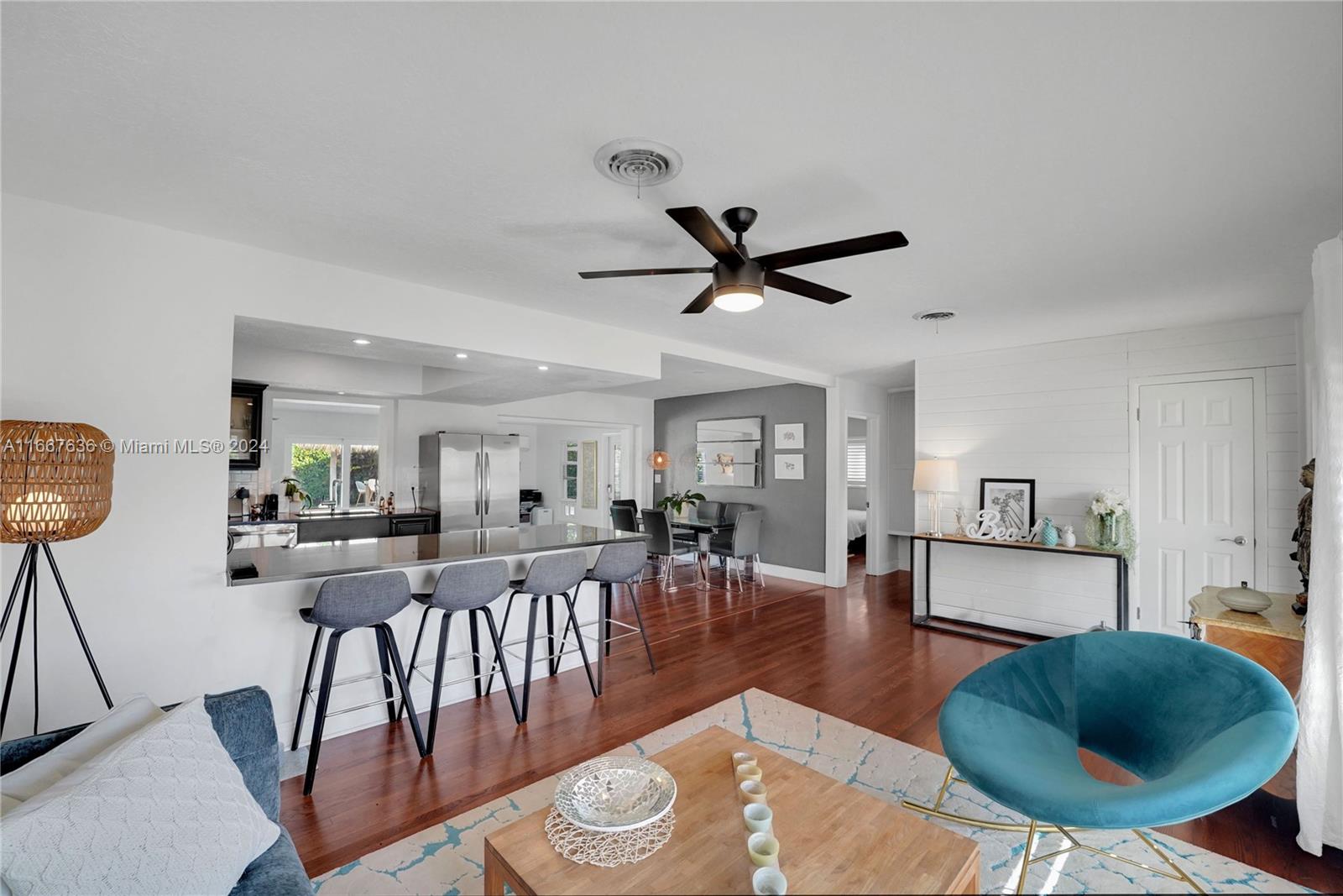 COUNTRY CLUB VILLAGE SEC - Residential