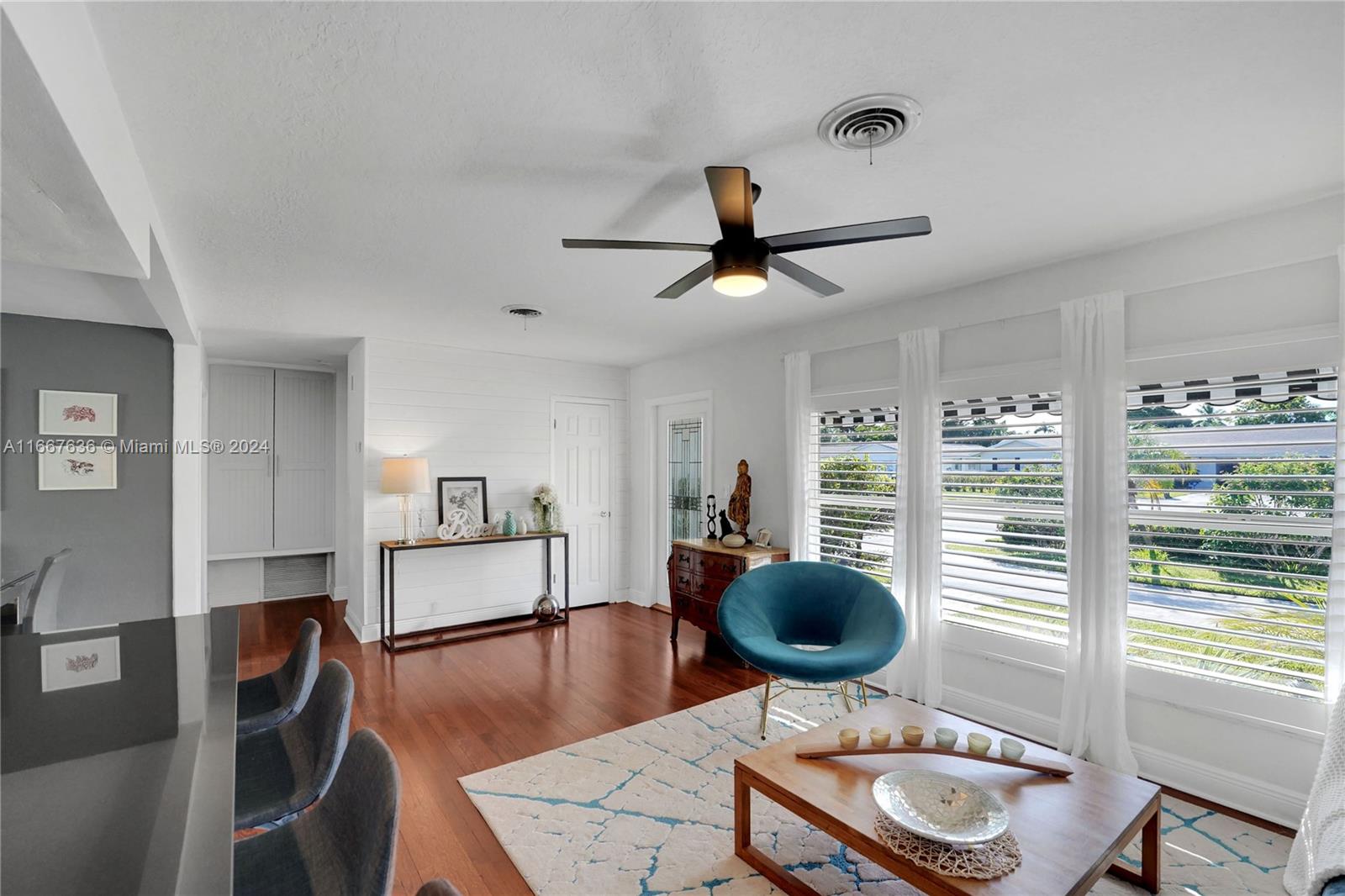 COUNTRY CLUB VILLAGE SEC - Residential