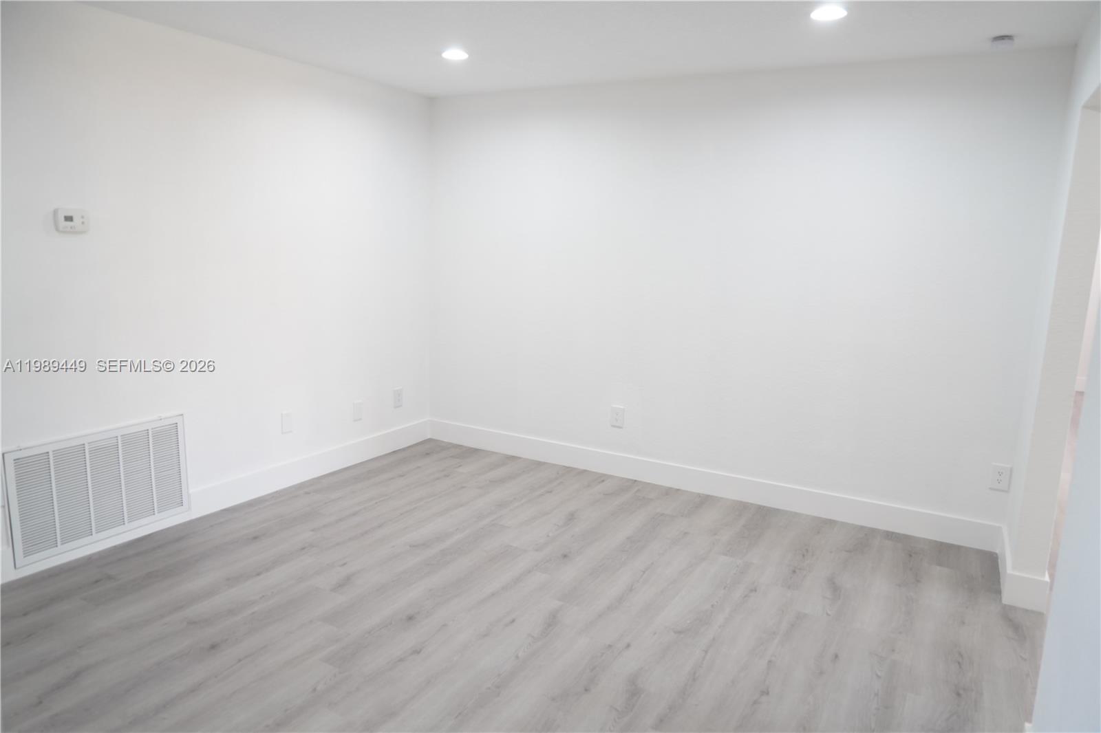 CHARLOTTE - Residential