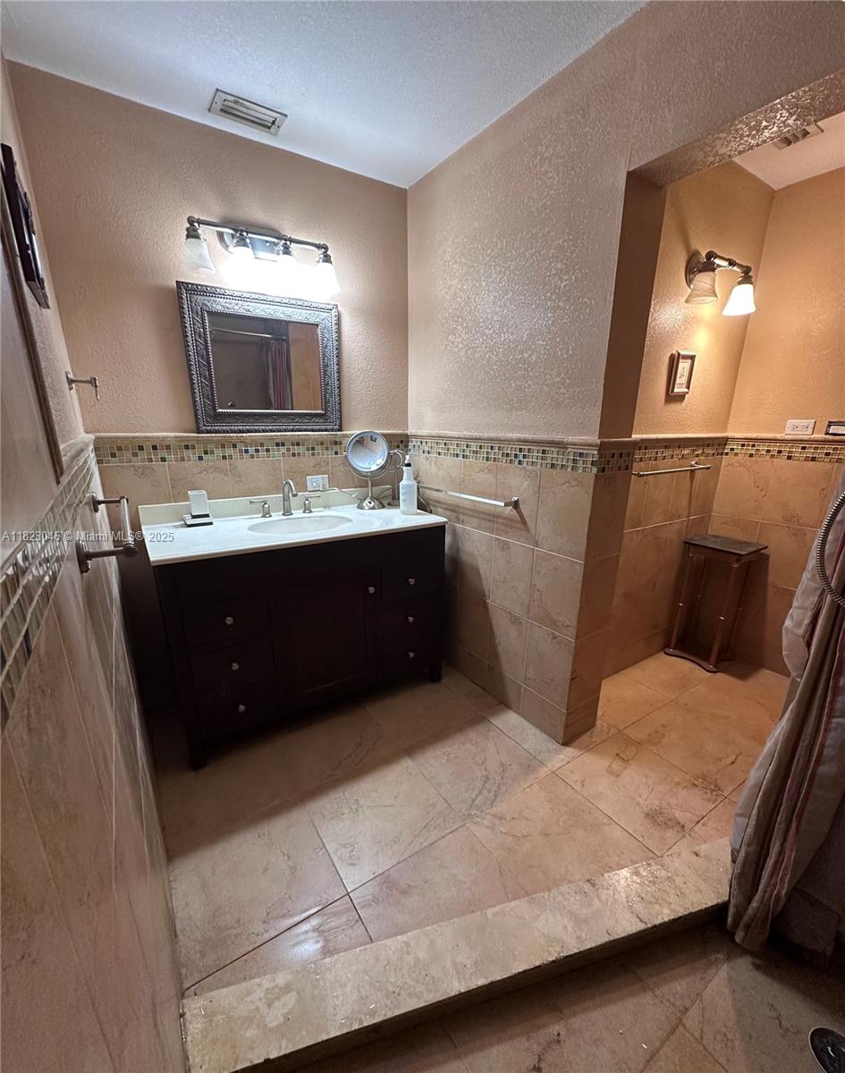 BEL-AIRE SEC 2 - Residential