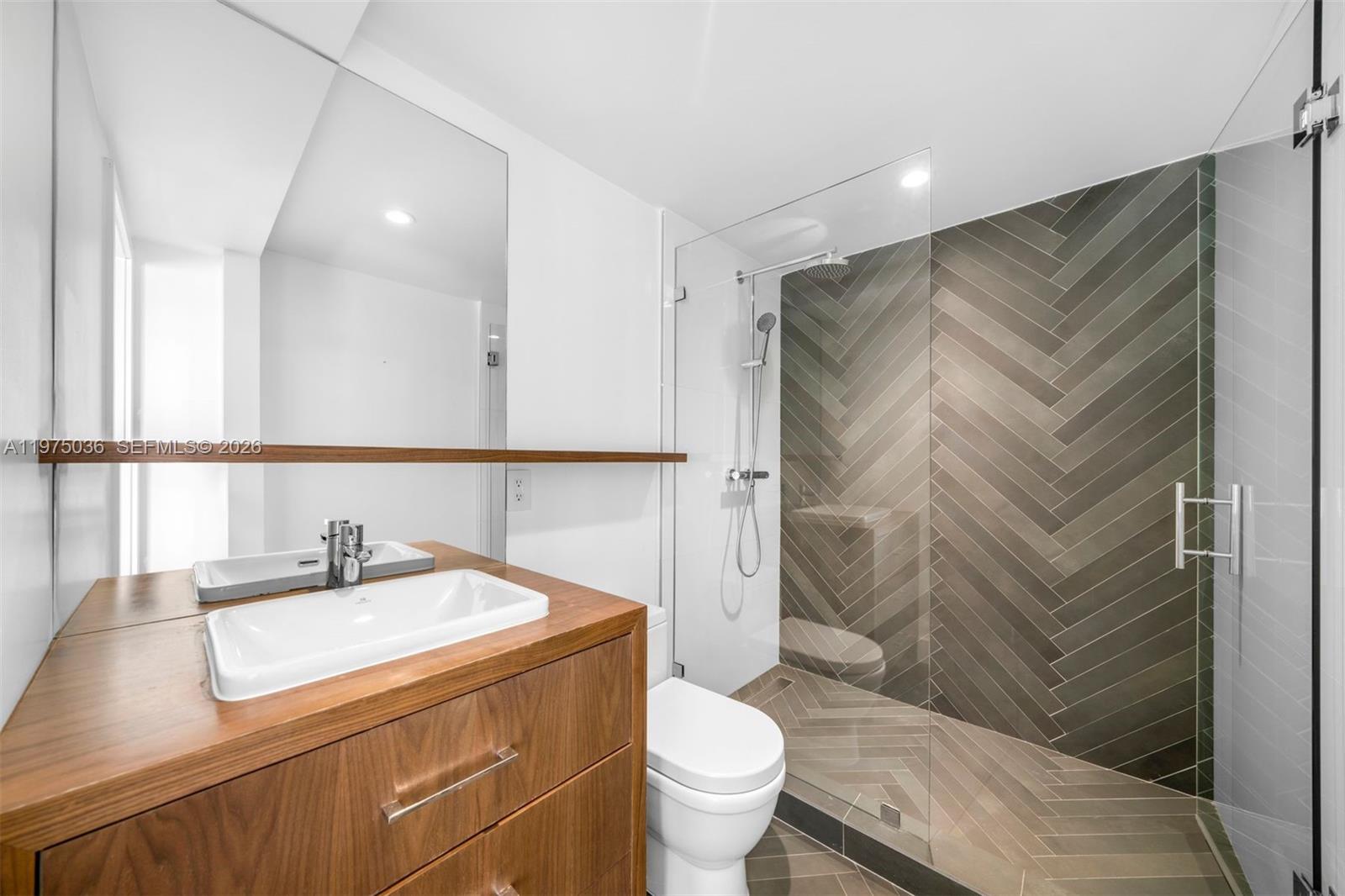 NAUTILUS ADDN - Residential Lease