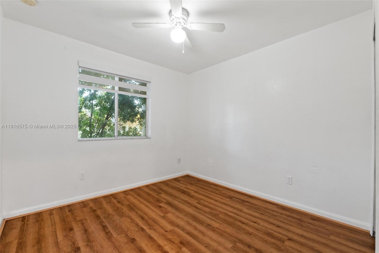 SHOMA TOWNHOMES AT KEYSCO - Residential