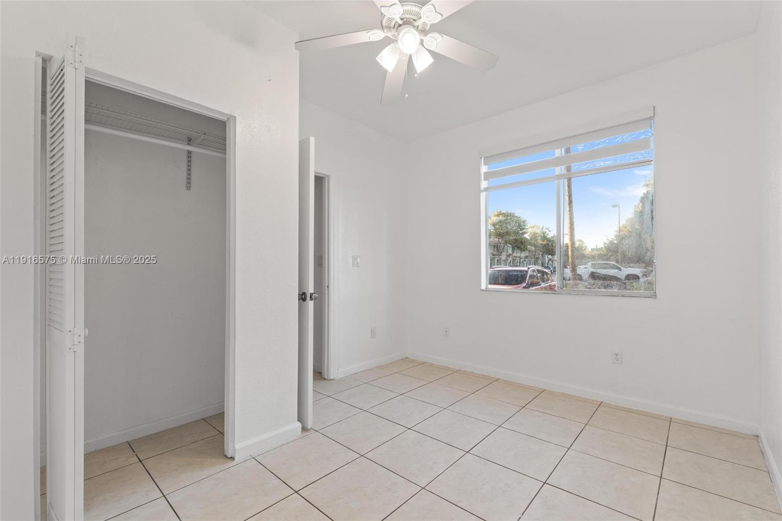 SHOMA TOWNHOMES AT KEYSCO - Residential