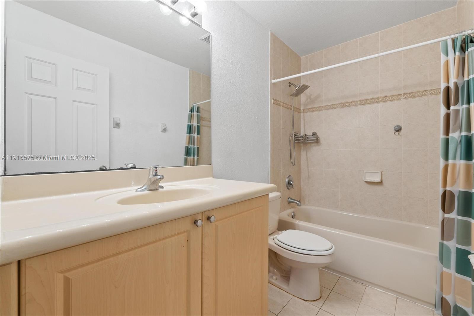 SHOMA TOWNHOMES AT KEYSCO - Residential