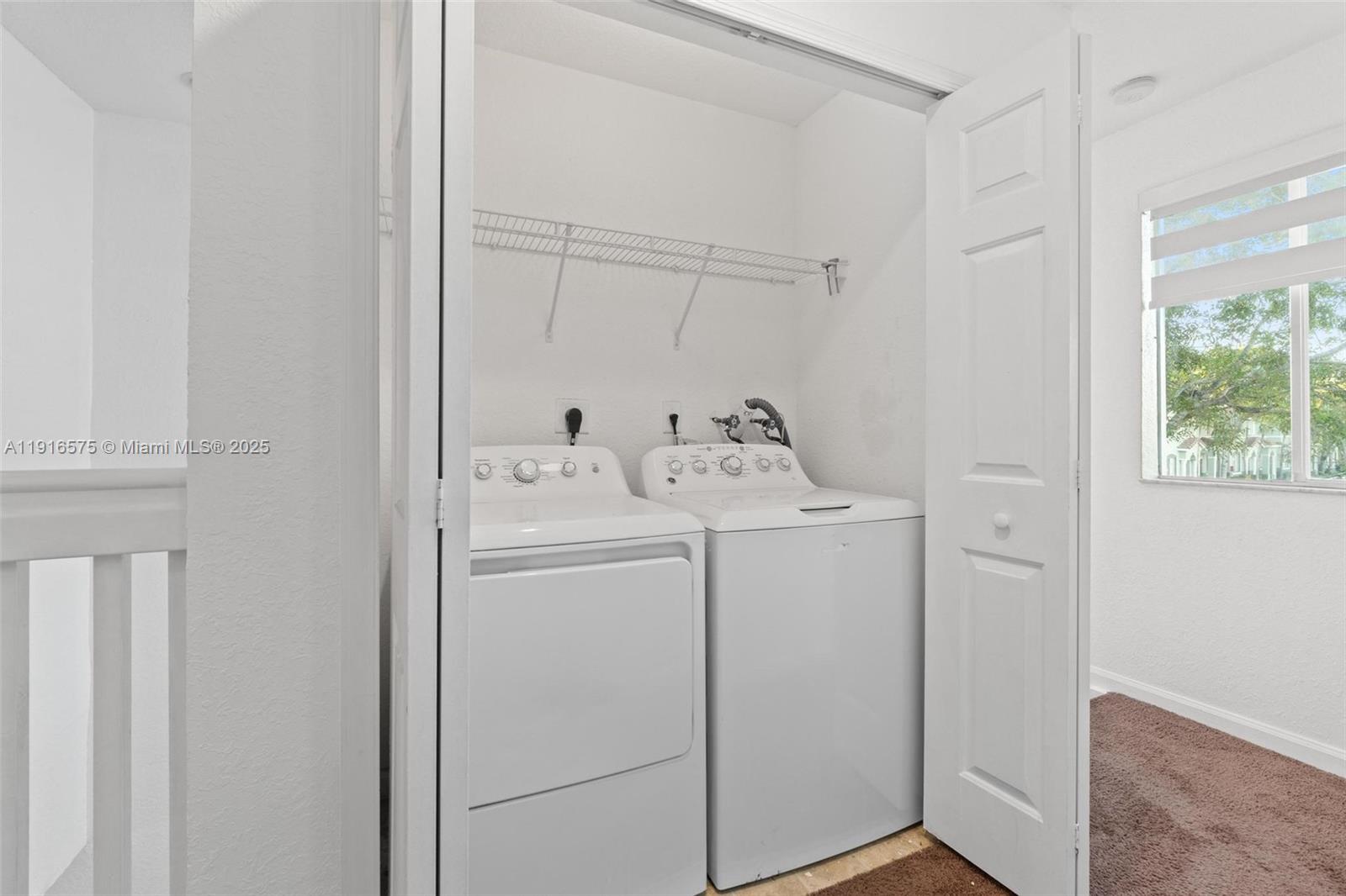 SHOMA TOWNHOMES AT KEYSCO - Residential