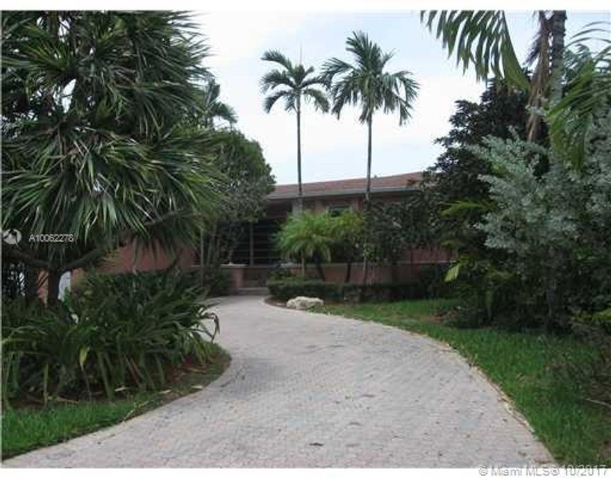 needs extensive remodling, fix up or tear down