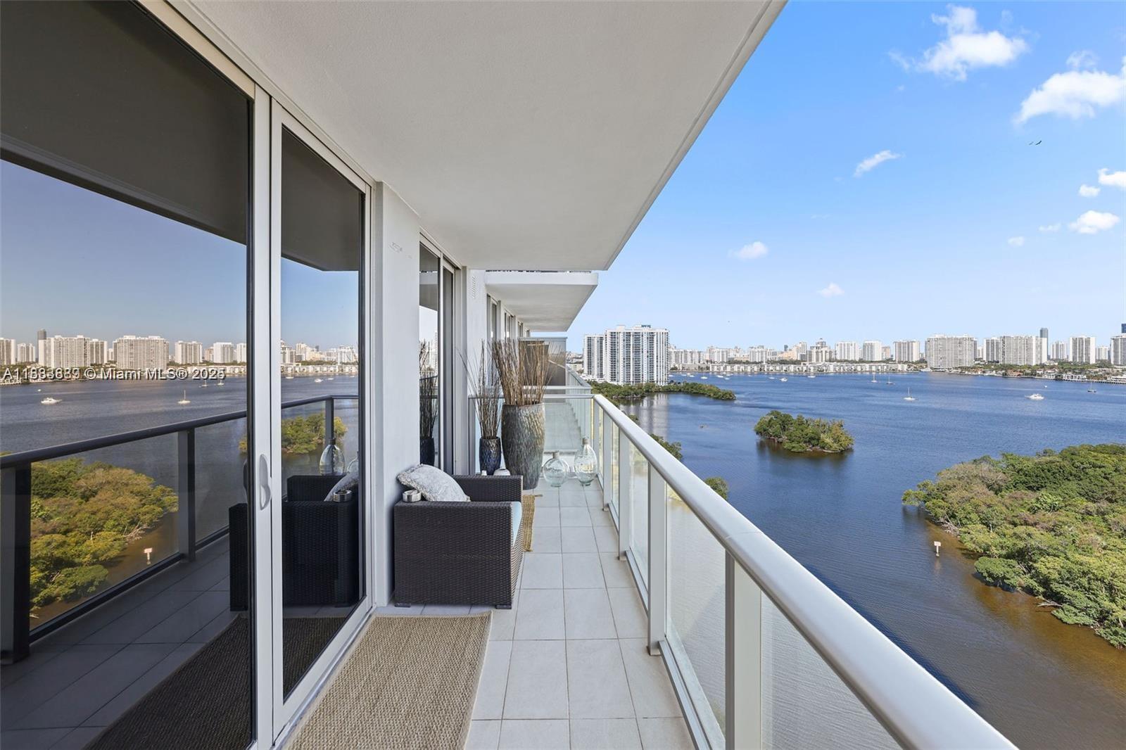THE HARBOUR SOUTH CONDO - Residential Lease