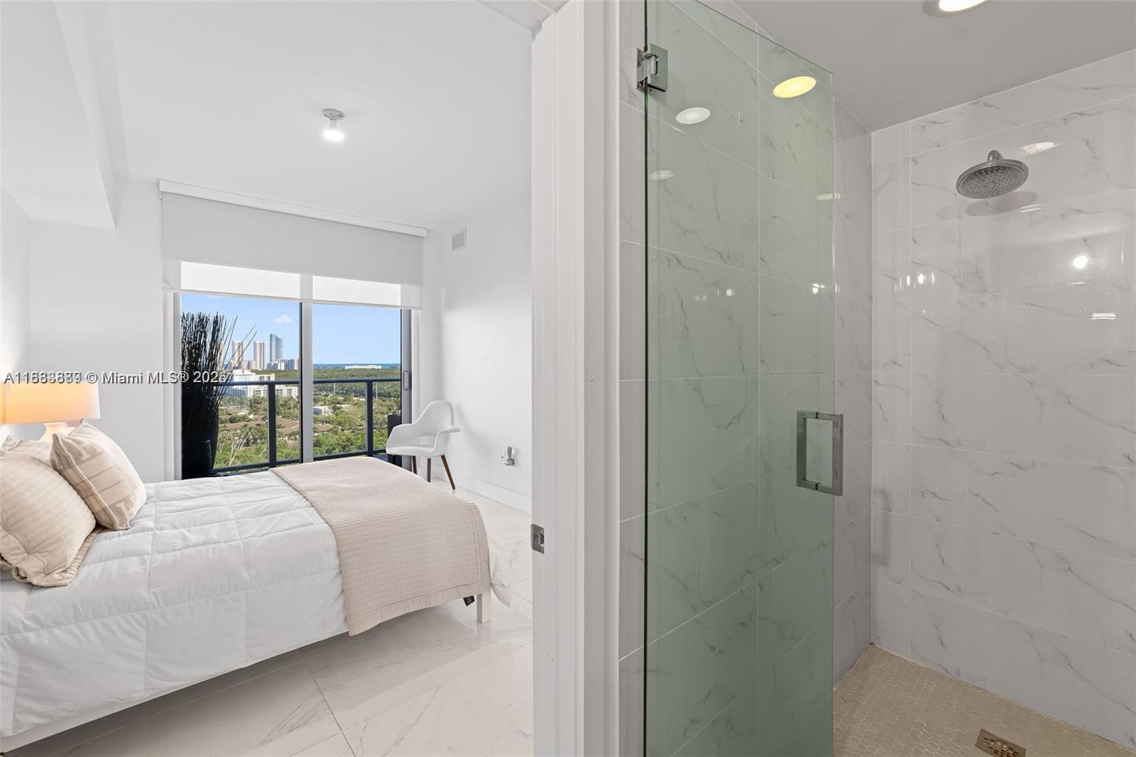THE HARBOUR SOUTH CONDO - Residential Lease