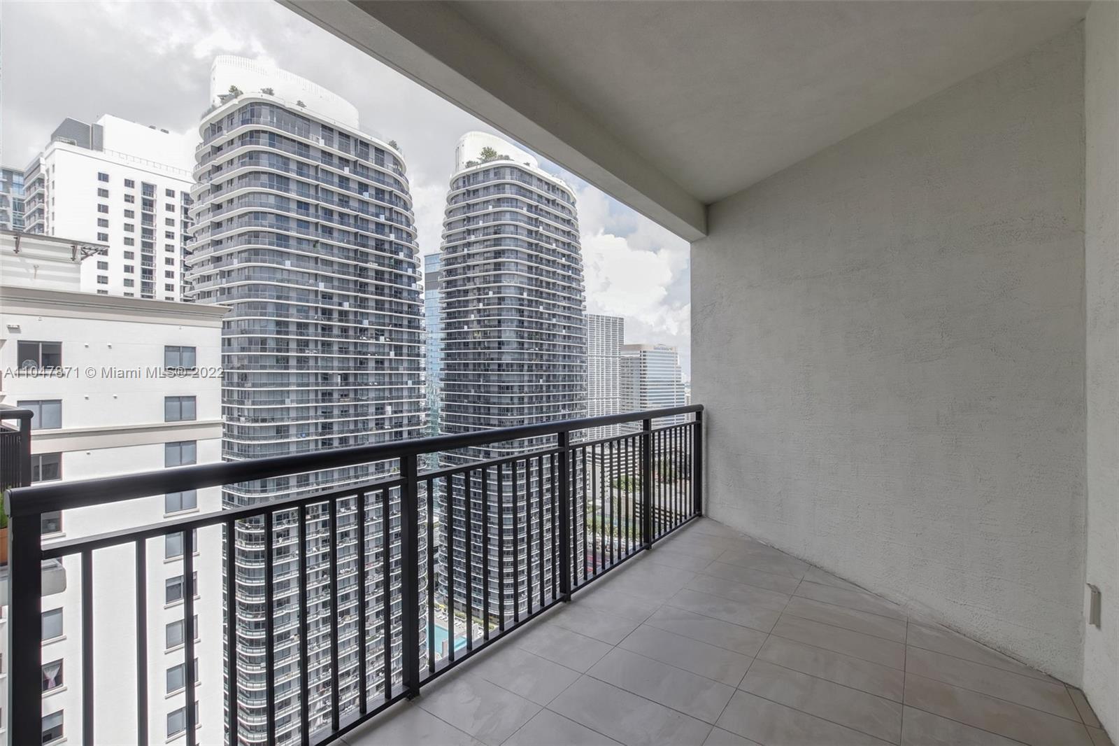 NINE AT MARY BRICKELL VIL - Residential