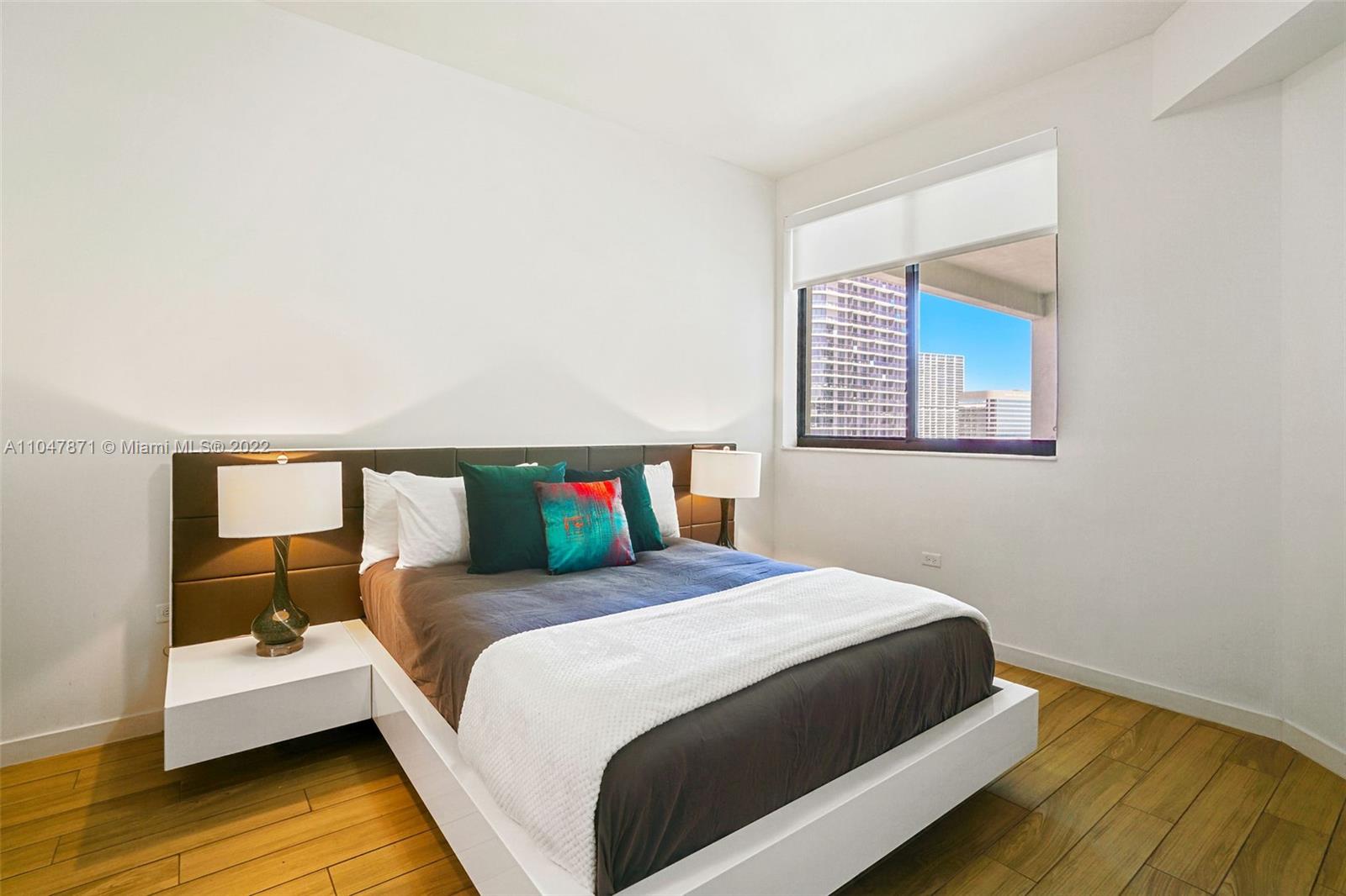 NINE AT MARY BRICKELL VIL - Residential