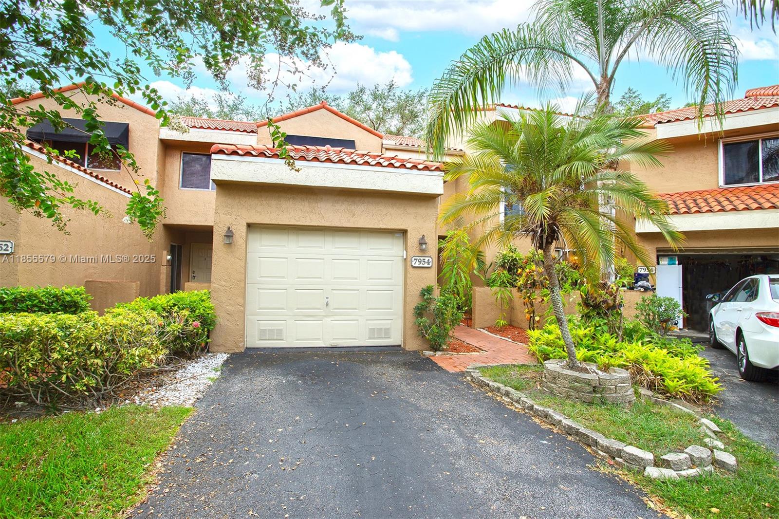 Beautifully updated 3BR/2.5BA townhome in the desirable Dahlia community of Plantation. This spacious home features new high-gloss ceramic floors on the first level, a modern kitchen with granite countertops, stainless steel appliances, and in-unit laundry. The first floor includes a stylish half bath, while upstairs you’ll find three comfortable bedrooms and two full baths. Enjoy peaceful lake views from your private outdoor space, perfect for relaxing or entertaining. Centrally located just minutes from Nova Southeastern University, top-rated schools, shopping, dining, major highways, and only 15 minutes to Fort Lauderdale Airport and beaches. Move in ready. Do not miss the 3D virtual tour.