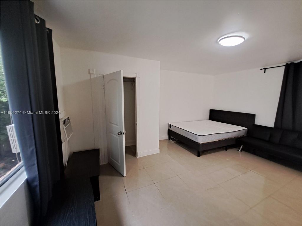 Photo of 2518 Taft St #2, Hollywood, FL 33020 (MLS # A11659274)