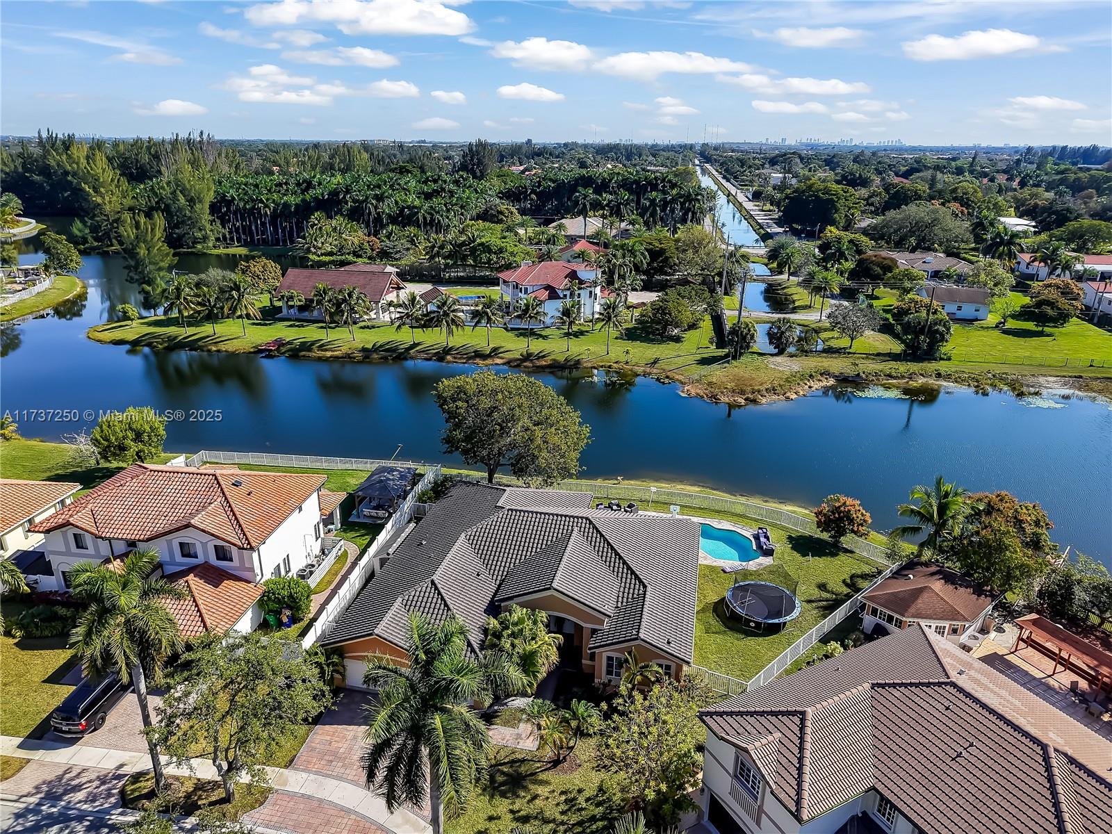 4101 Sw 145th Ave, Miramar, Broward County, Florida - 5 Bedrooms  
3 Bathrooms - 