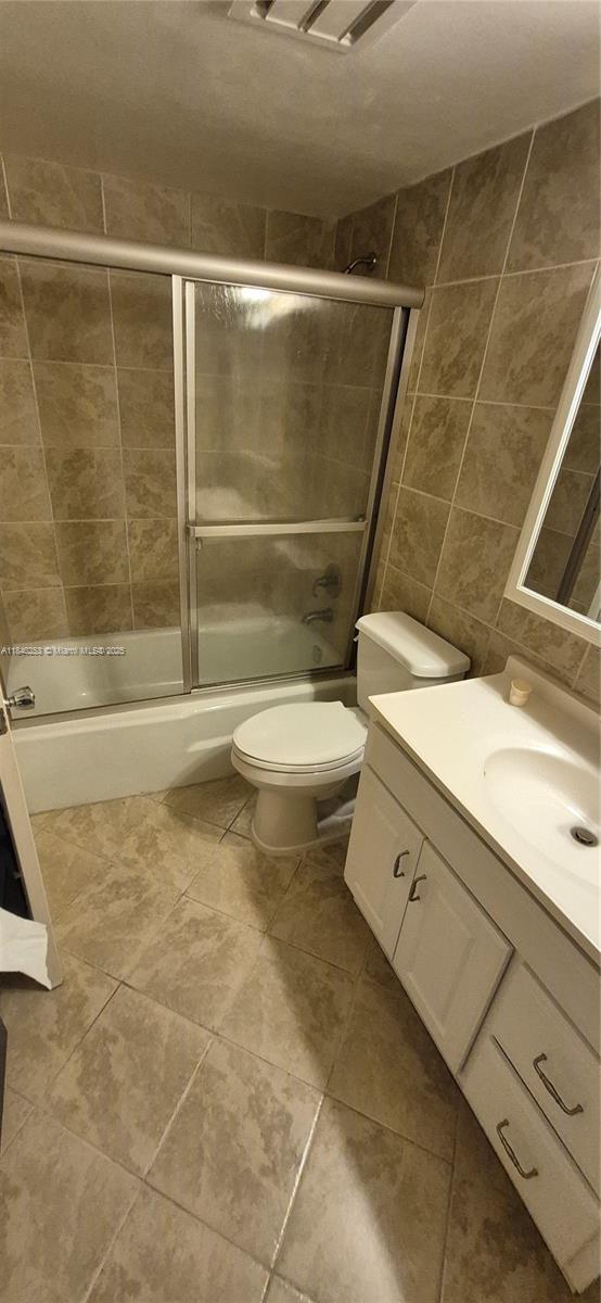 HILLSBORO LE BARON CONDO - Residential