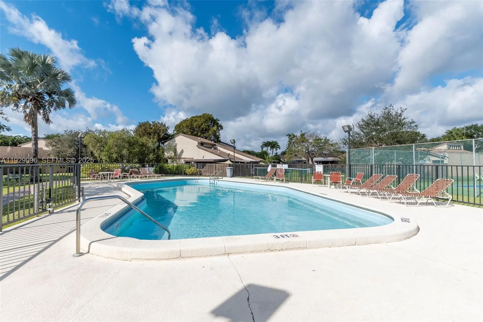 Miami, Florida 33176, United States, 4 Bedrooms Bedrooms, ,2 BathroomsBathrooms,Residential,Active,255144