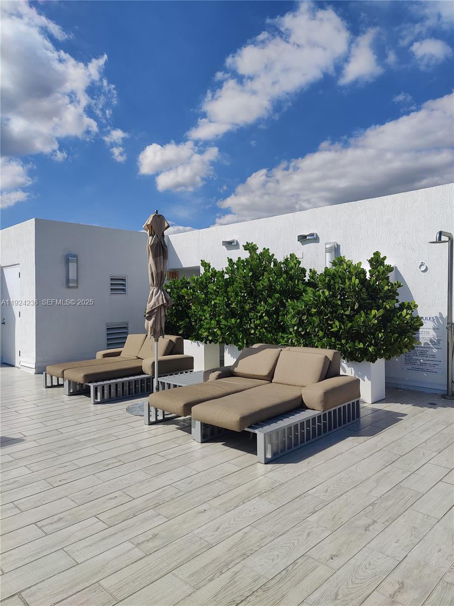 4250 BISCAYNE BOULEVARD C - Residential Lease