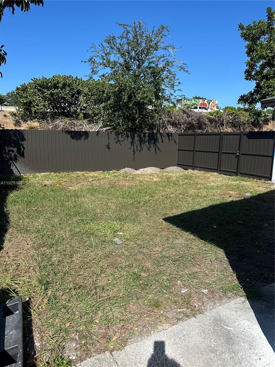 WYN HOMESITES NO 3 - Residential Lease