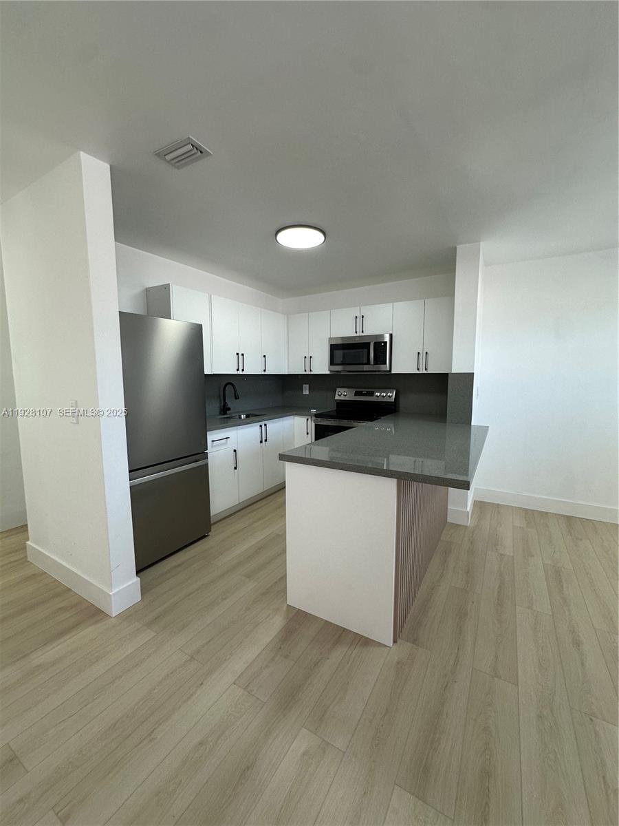 WYN HOMESITES NO 3 - Residential Lease