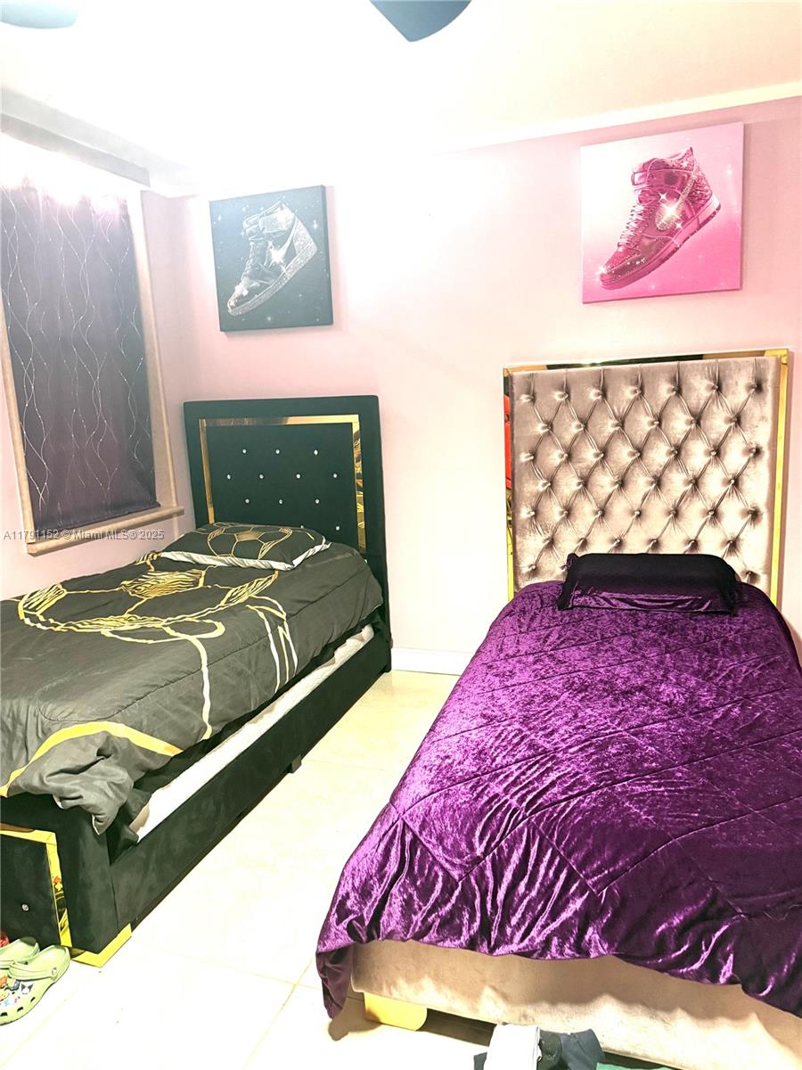 GOLDEN HORN SOUTH CONDO - Residential