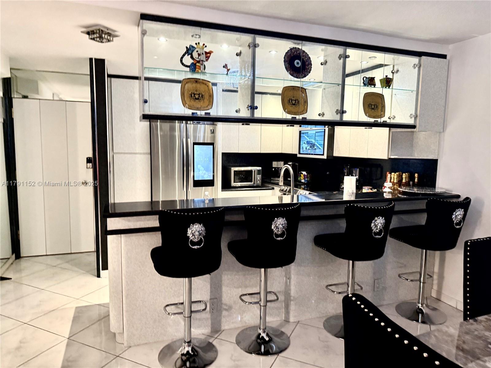GOLDEN HORN SOUTH CONDO - Residential