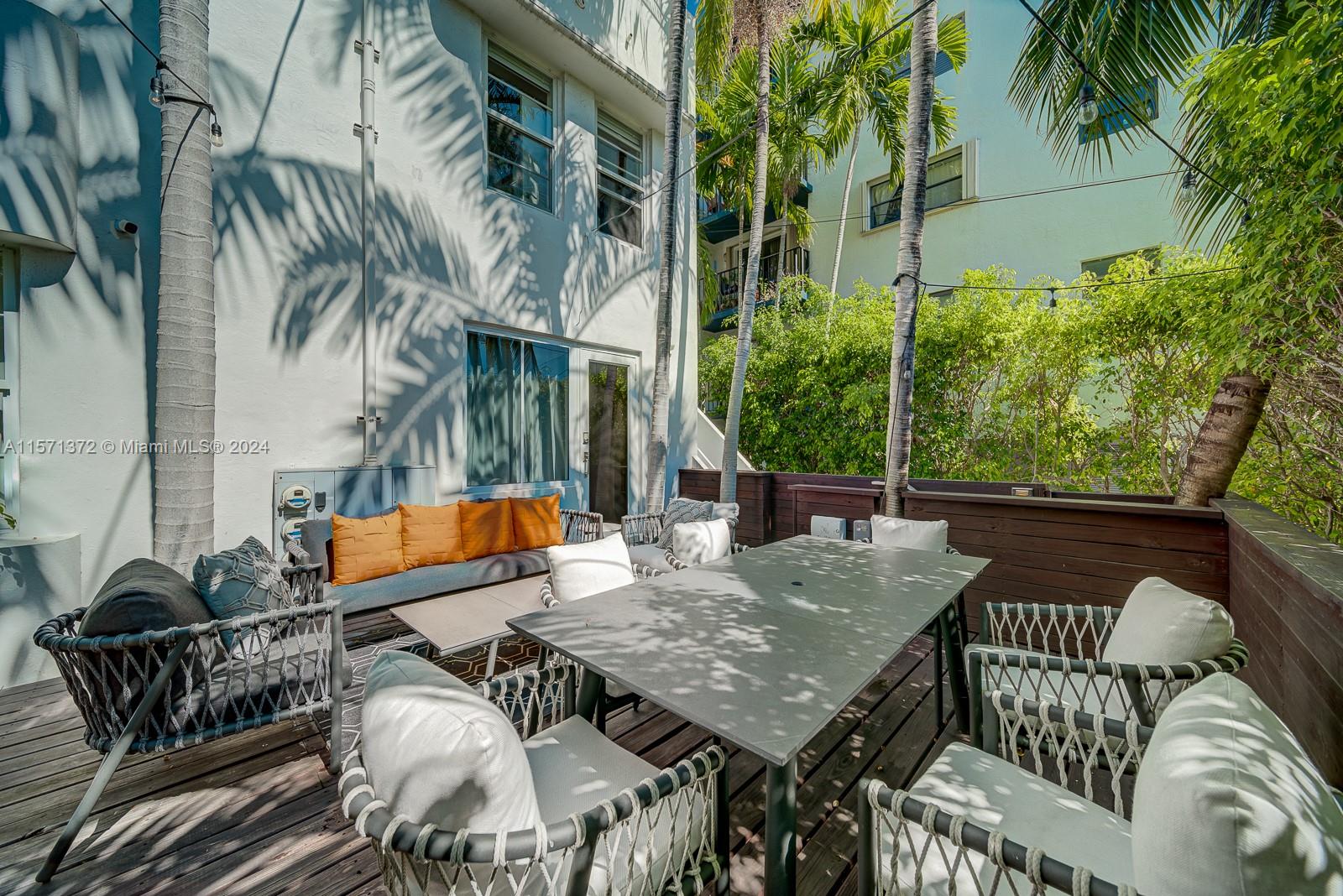 Property for Sale at 1435 West Ave 1, Miami Beach, Miami-Dade County, Florida - Bedrooms: 2 
Bathrooms: 2  - $850,000