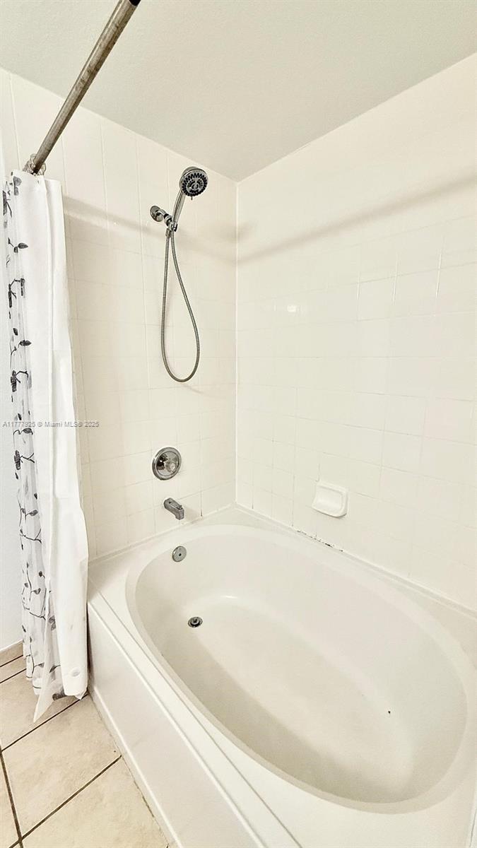 SAN MATERA THE GARDENS CO - Residential Lease
