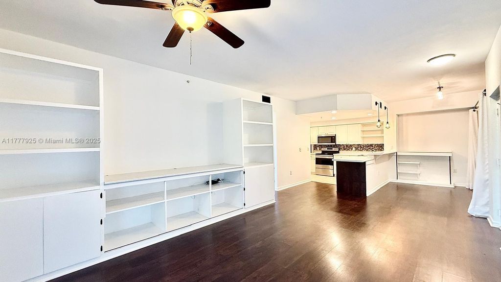 Photo of 2728 Anzio Ct #304, Palm Beach Gardens, FL 33410 (MLS # A11777925)