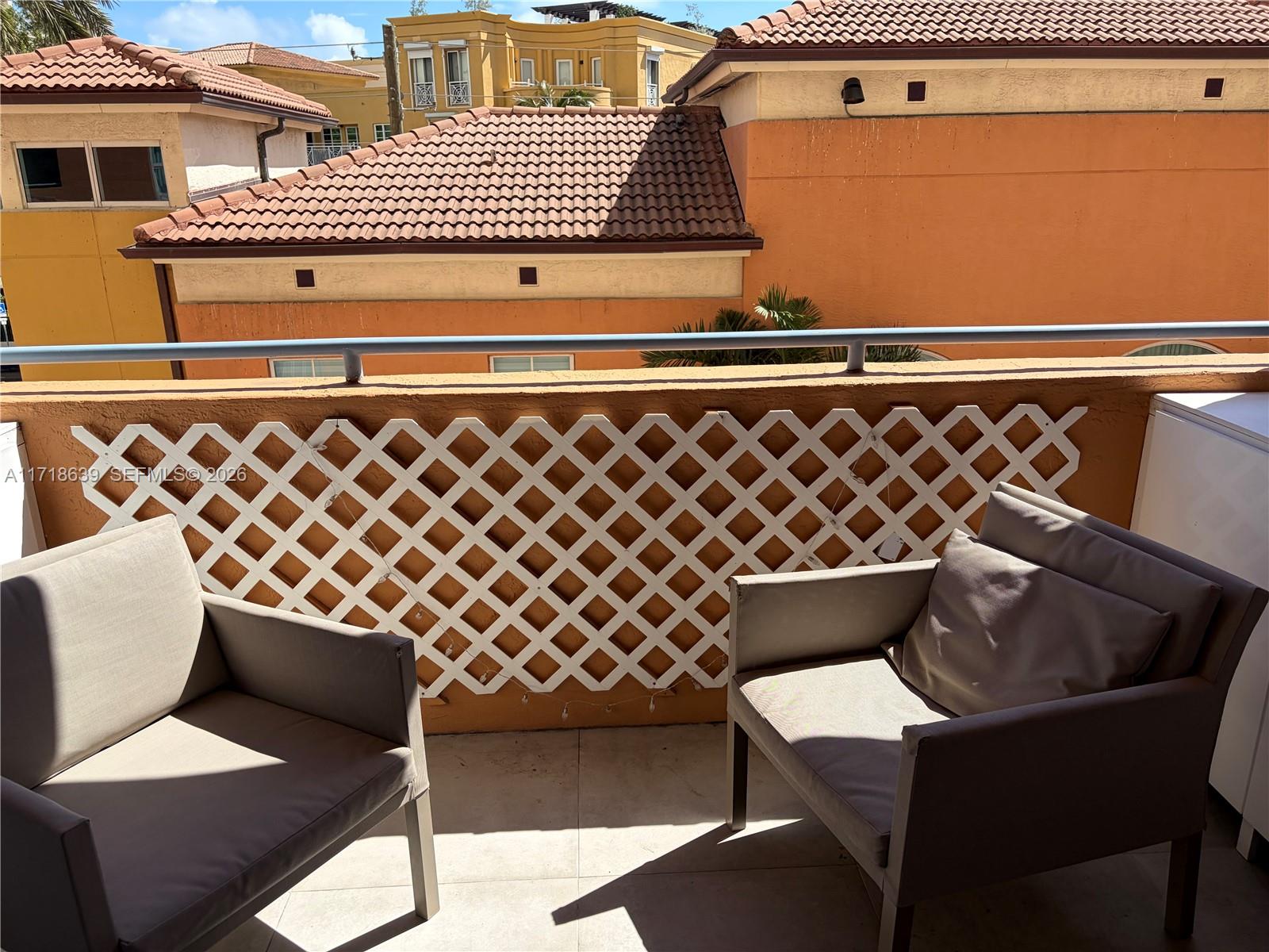 YACHT CLUB AT PORTOFINO C - Residential