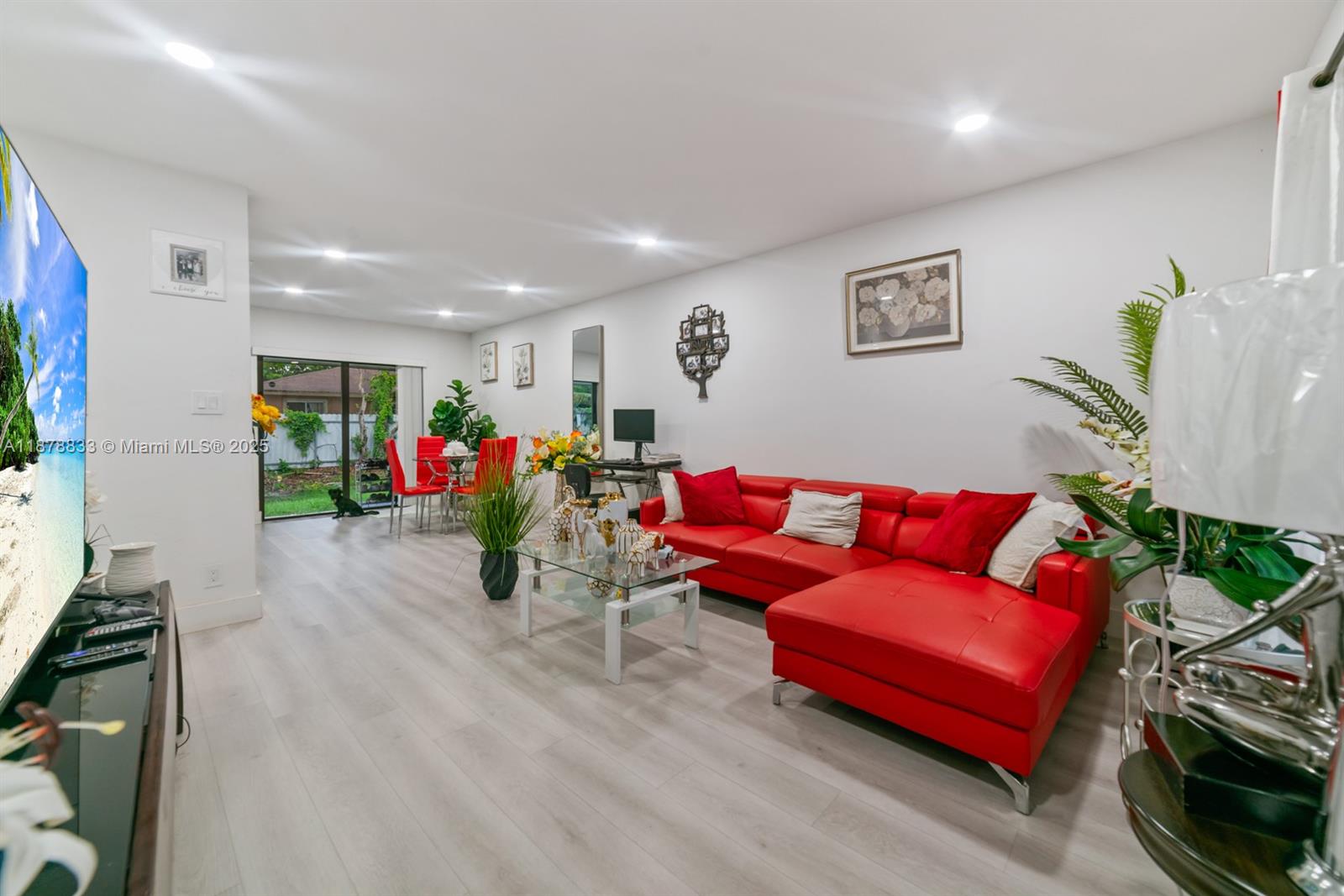 ARCH CREEK ESTS - Residential Income