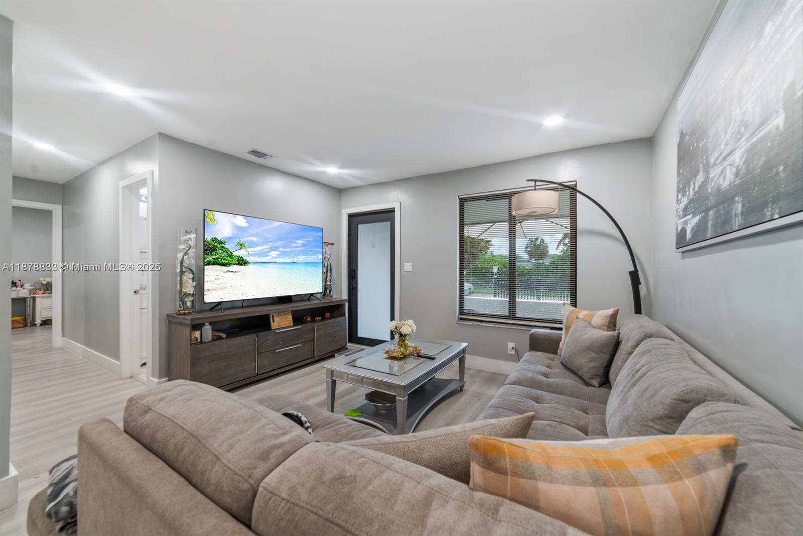 ARCH CREEK ESTS - Residential Income