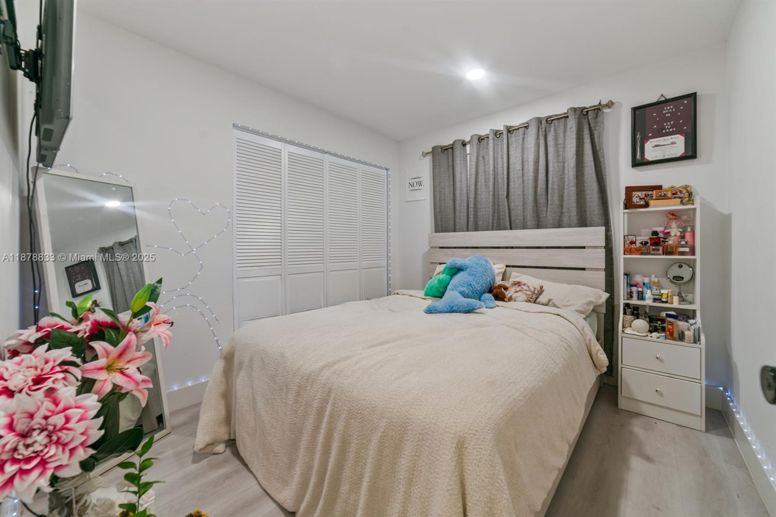 ARCH CREEK ESTS - Residential Income