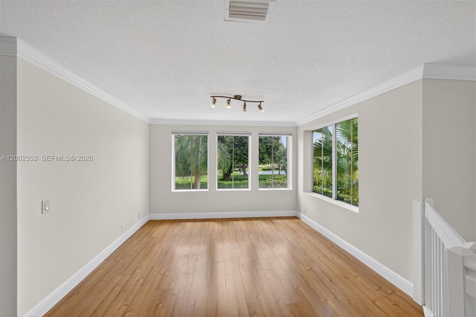 The Islands - Residential