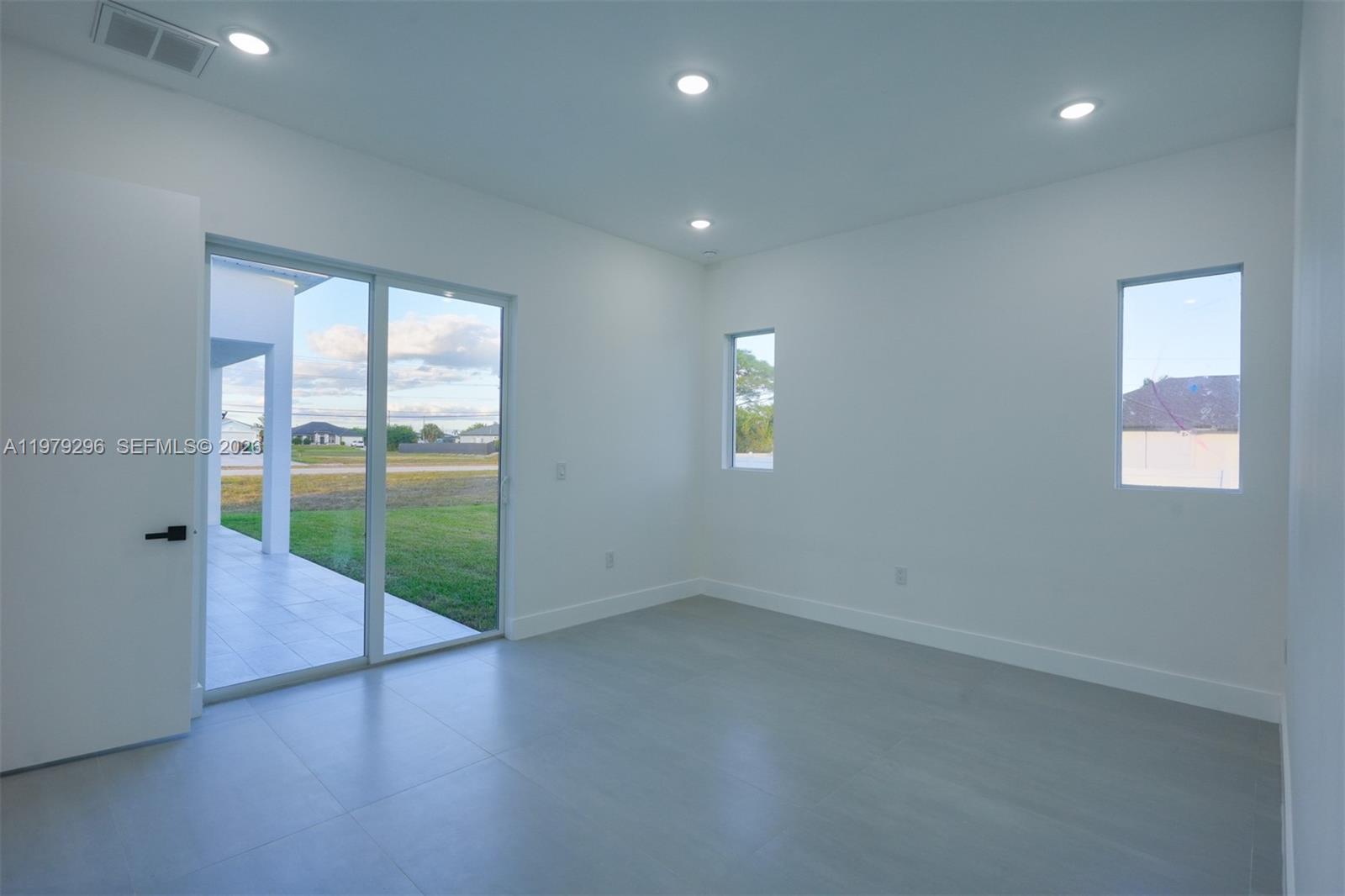 Cape Coral - Residential Lease