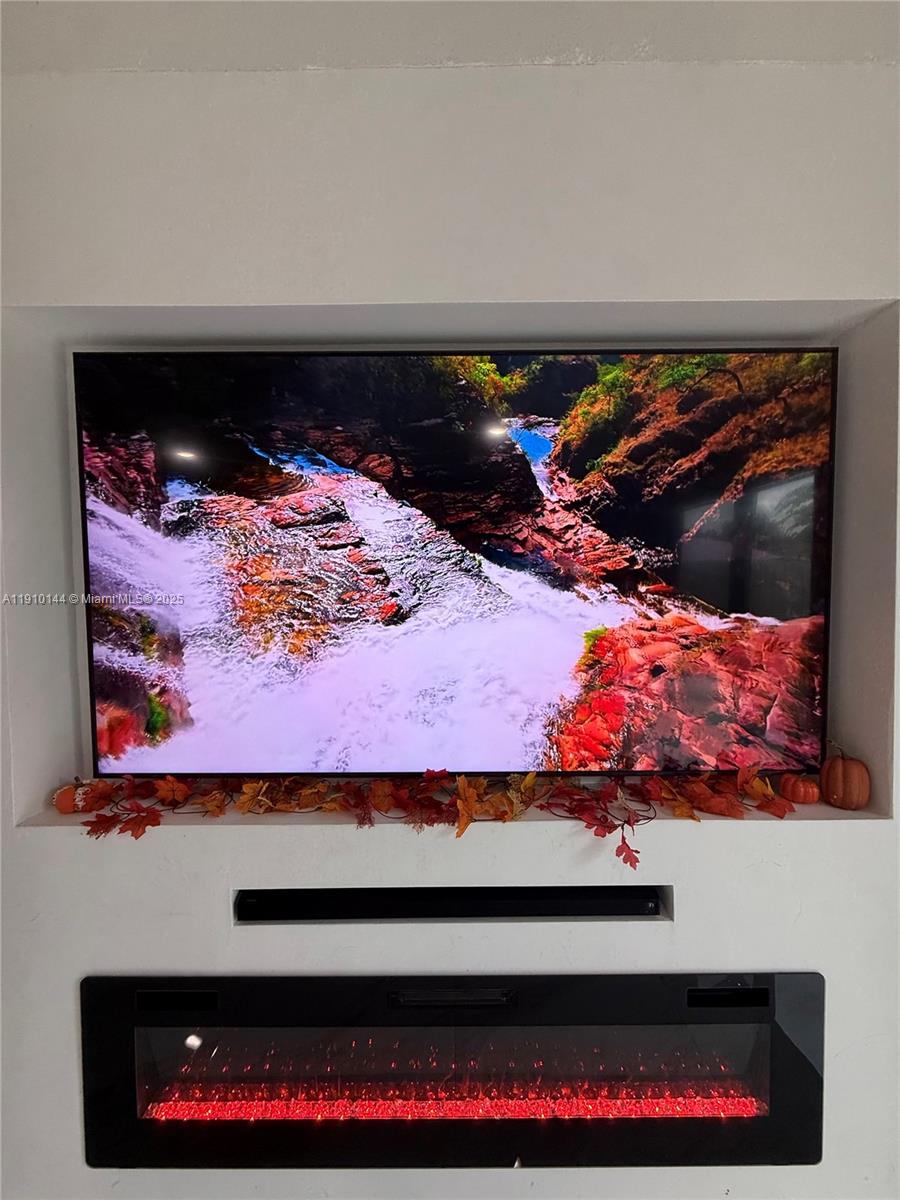 MC RESIDENTIAL - Residential Lease