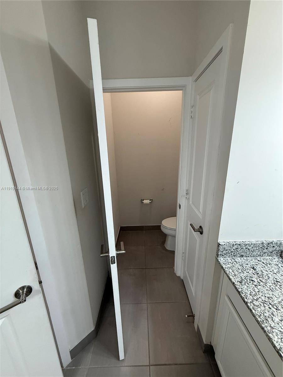 MC RESIDENTIAL - Residential Lease