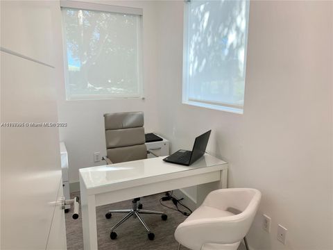 17100 Royal Palm Blvd 1 Weston FL 33326