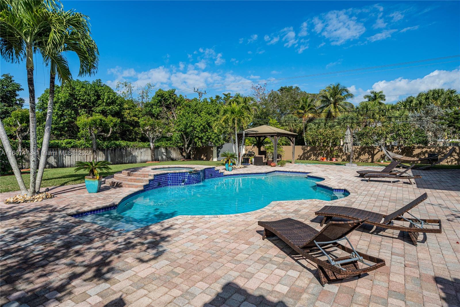 NUTMEG ESTATES - Residential