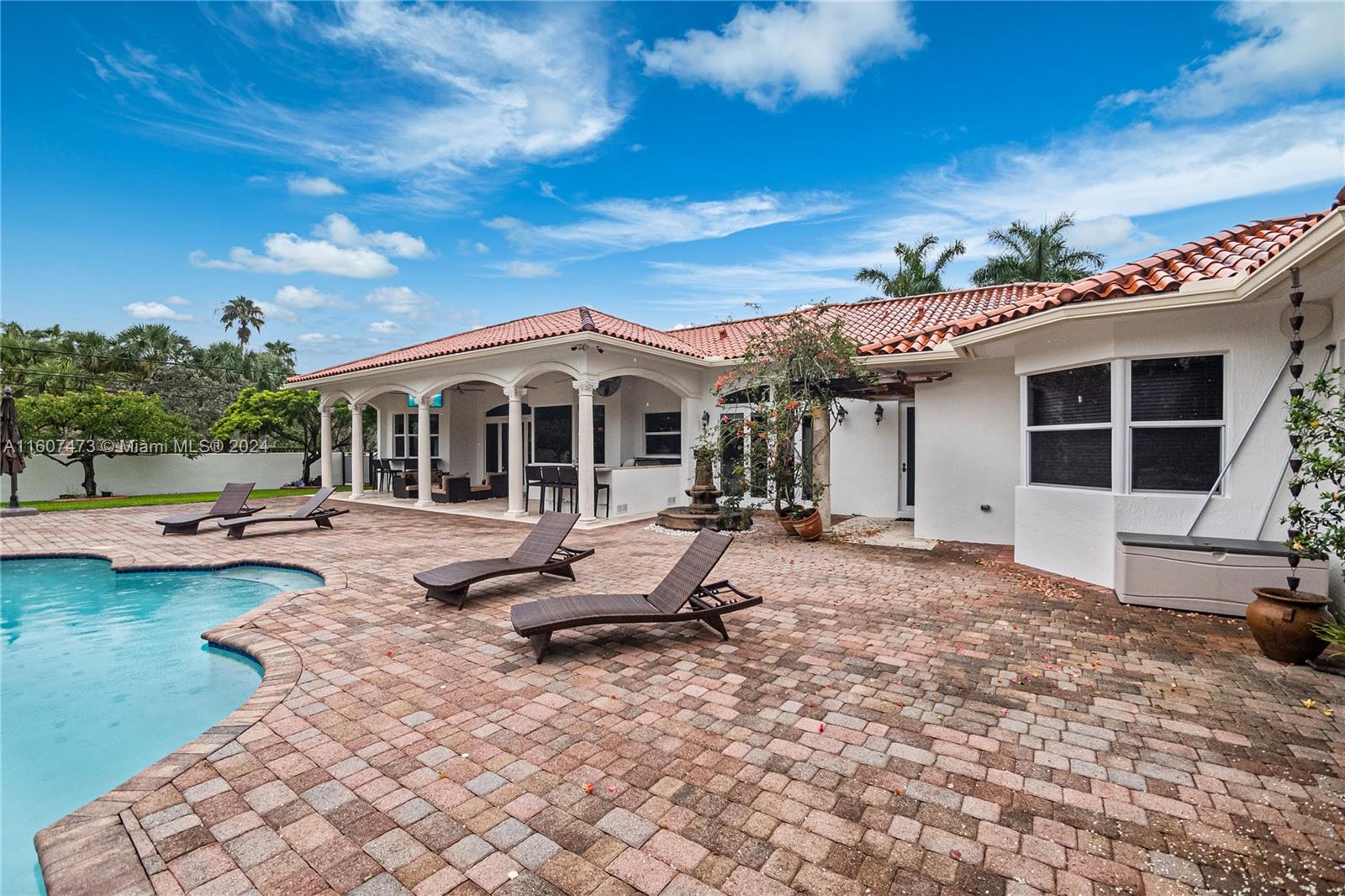 NUTMEG ESTATES - Residential