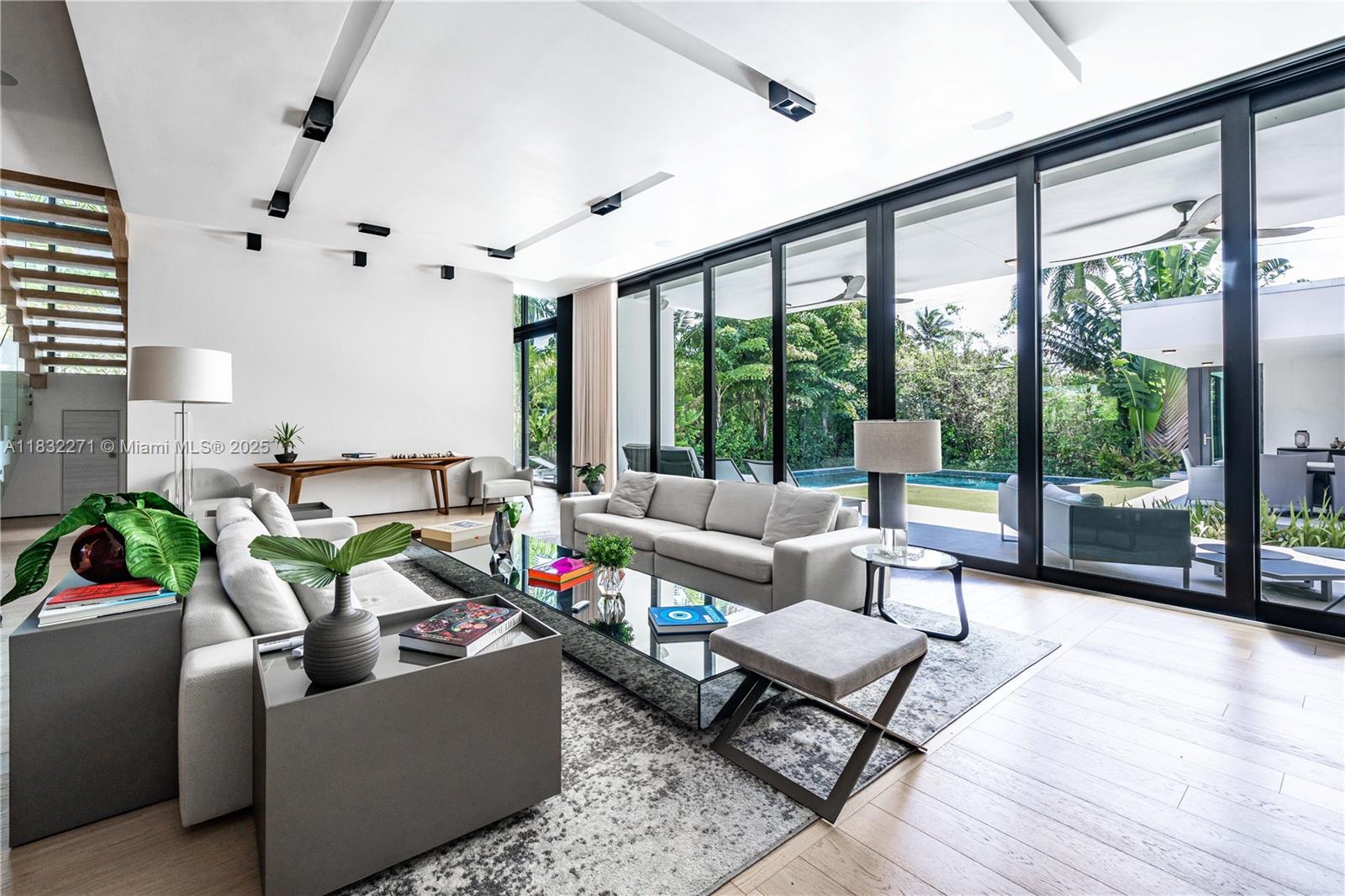 MID GOLF SUB - Residential