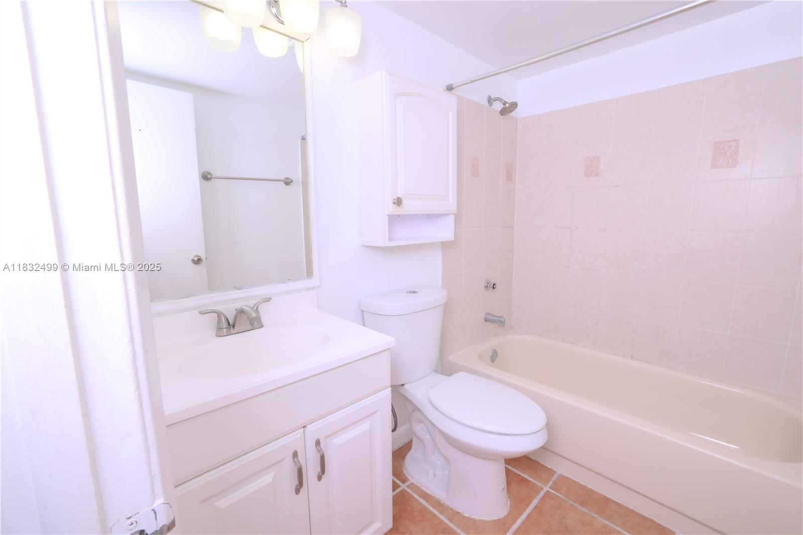 8873 Fontainebleau Blvd 207B