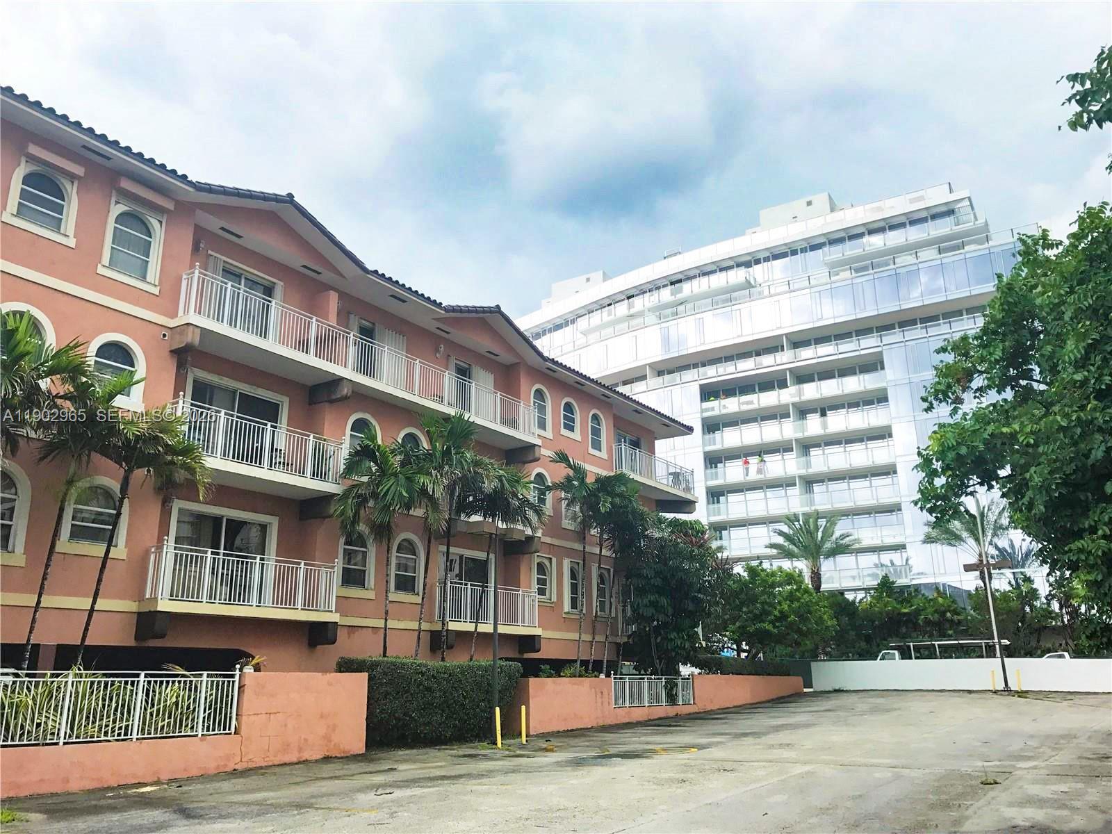 MEDITERRANEAN CONDO - Residential