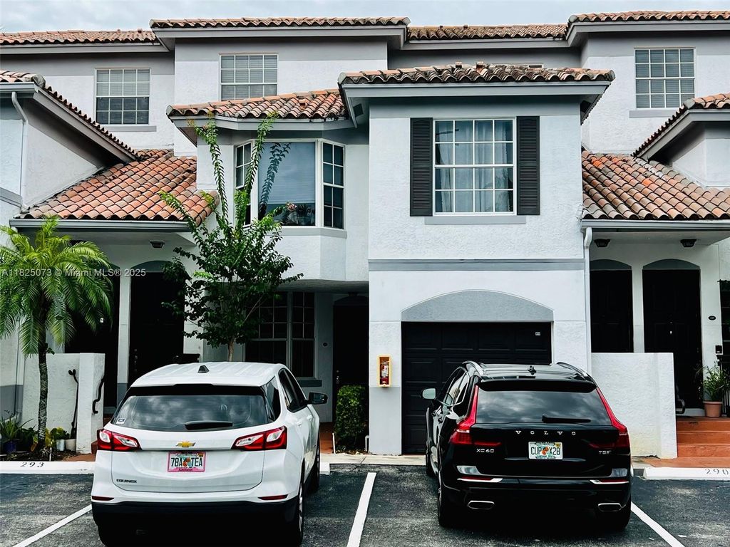 Photo of 771 SW 148th Ave #1305, Sunrise, FL 33325 (MLS # A11825073)