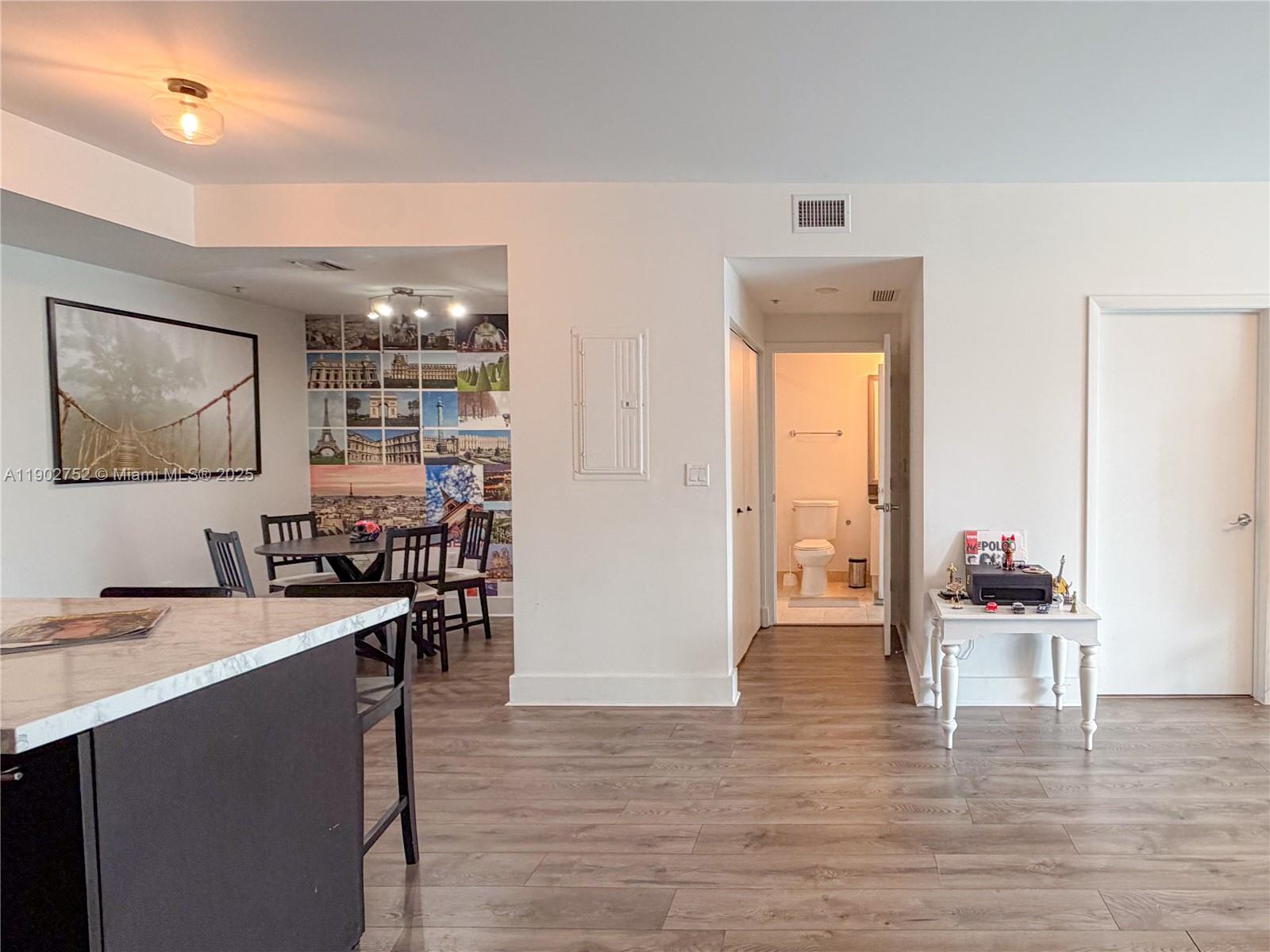 IVY CONDO - Residential Lease