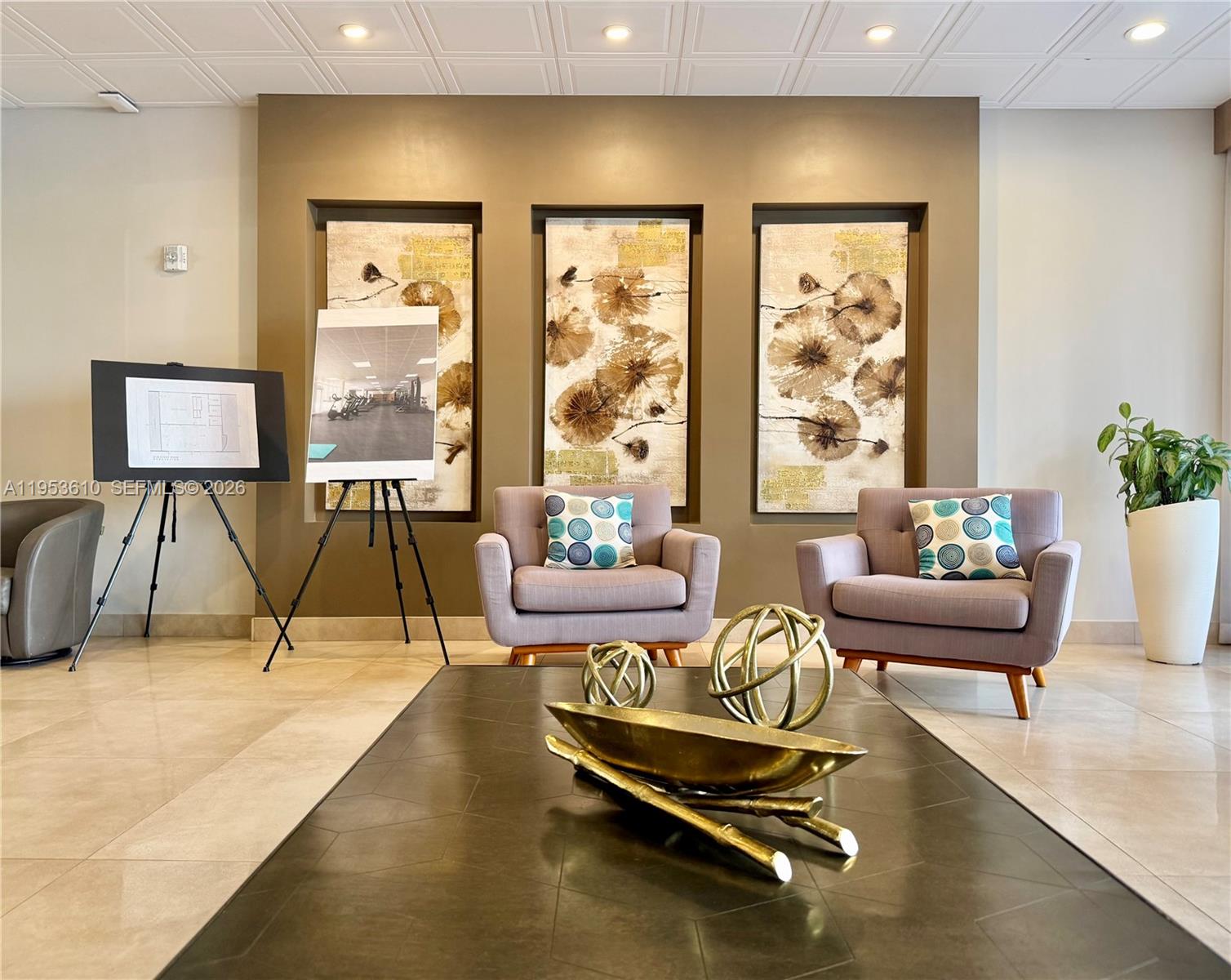 FLAMENCO CONDO TOWER I - Residential