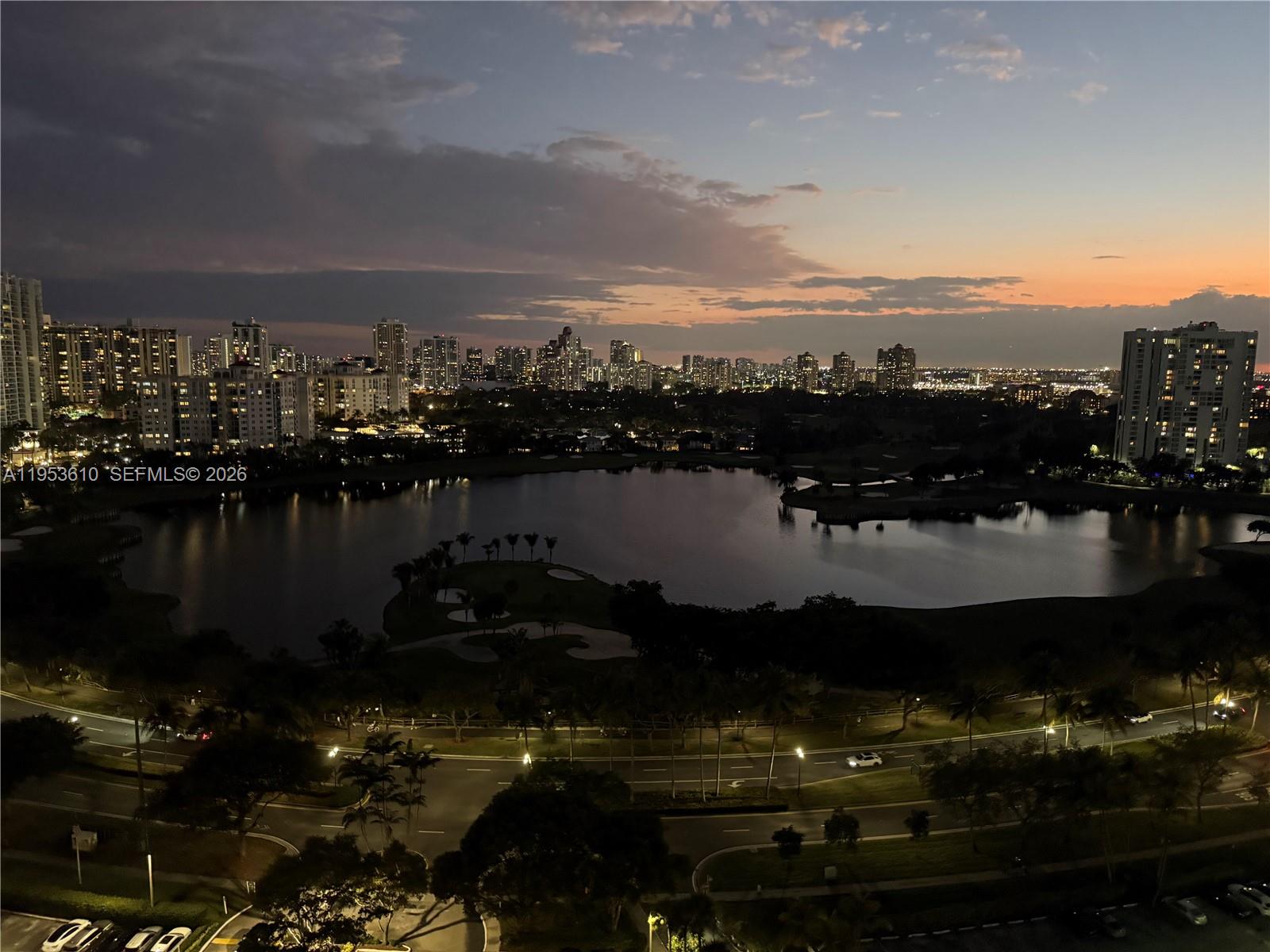 FLAMENCO CONDO TOWER I - Residential