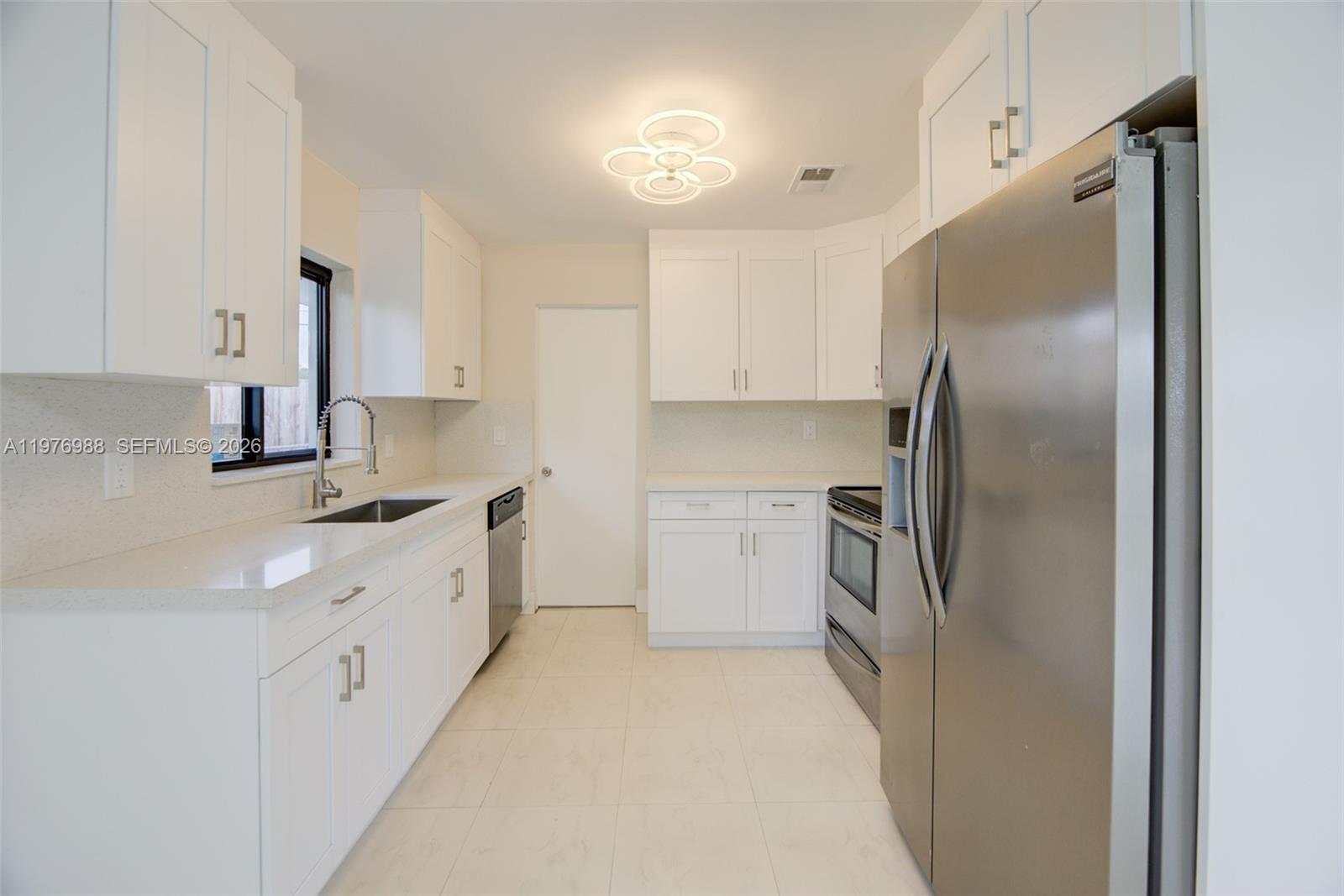 MIRAMAR SEC 13 - Residential