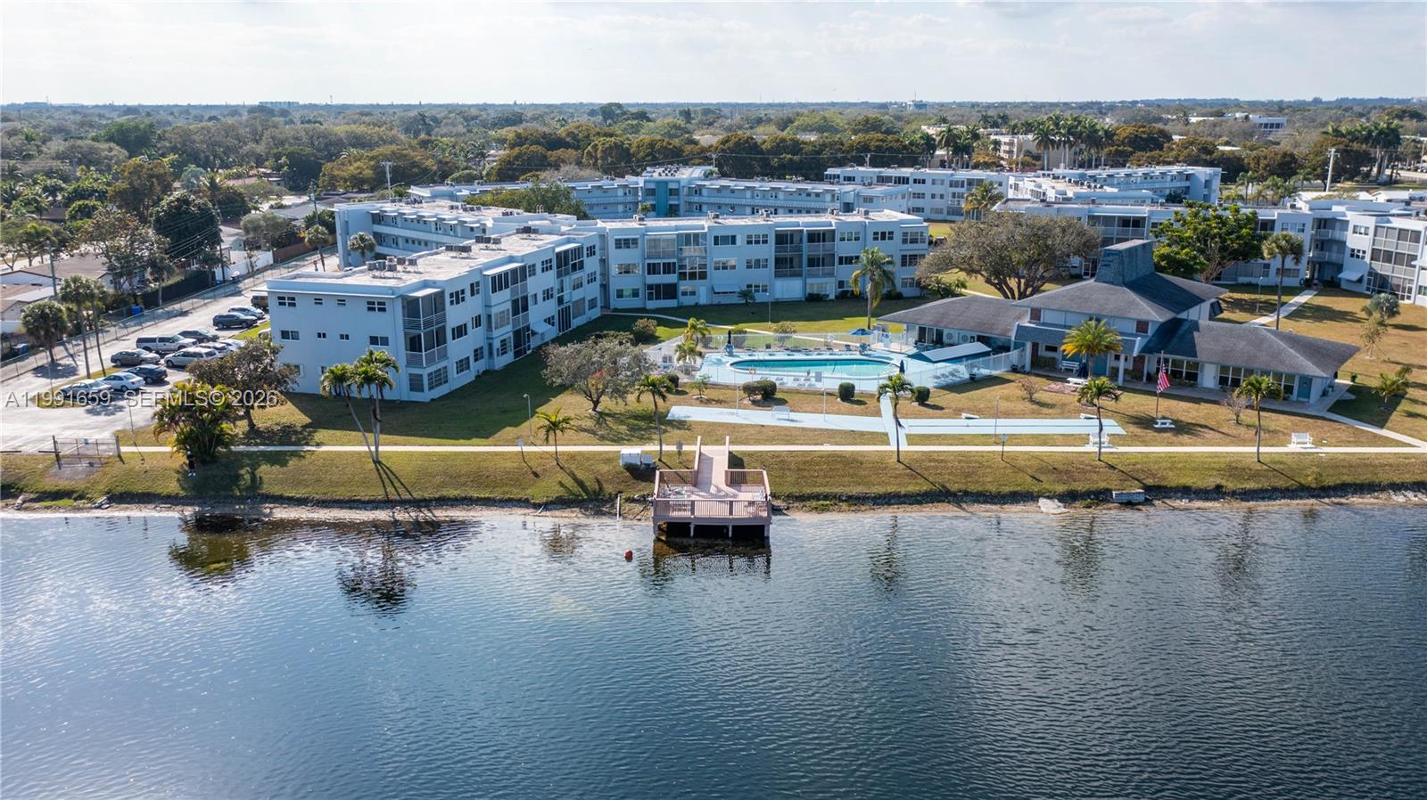 SHERIDAN LAKES CONDO APTS - Residential